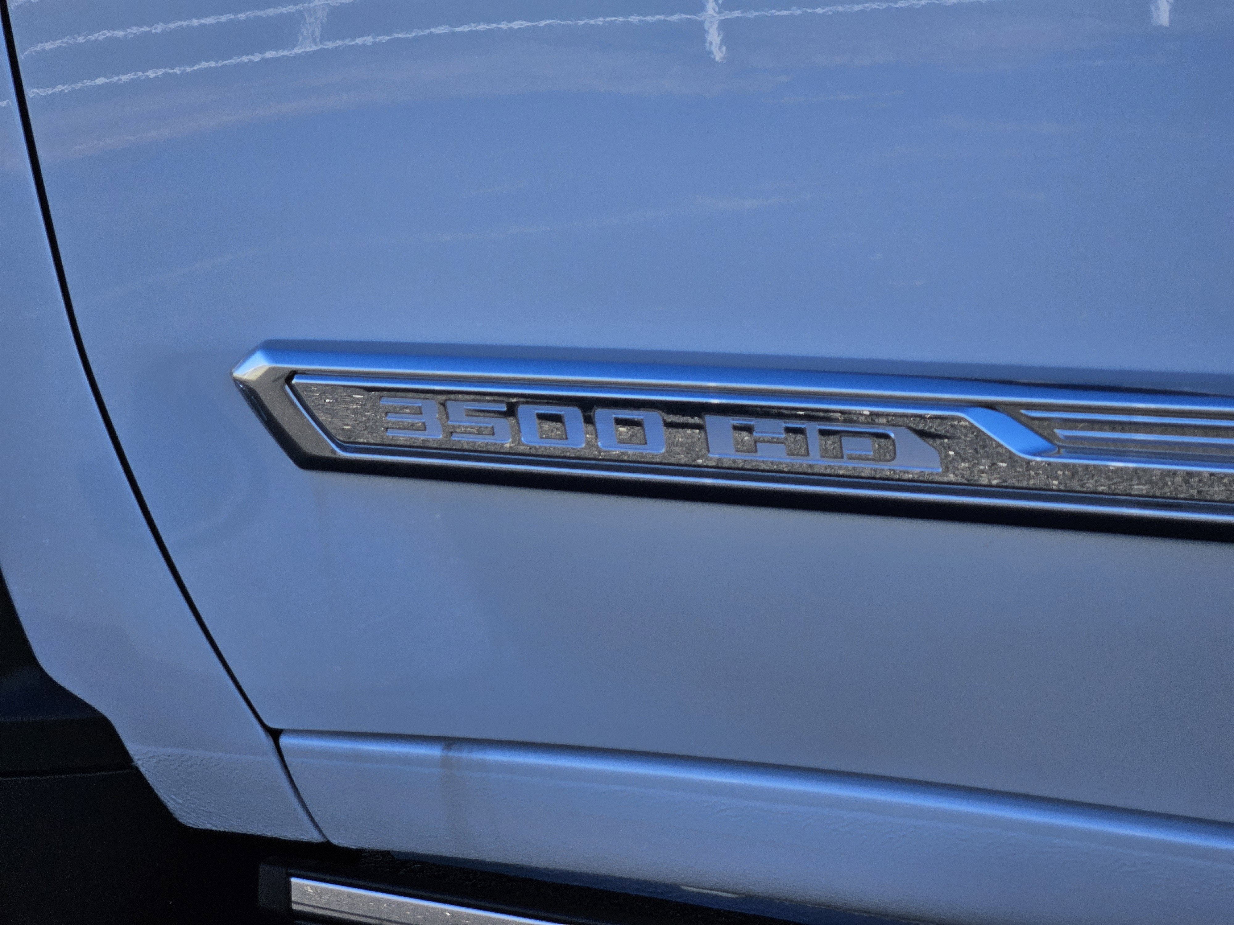 2026 Chevrolet Silverado 3500 HD High Country