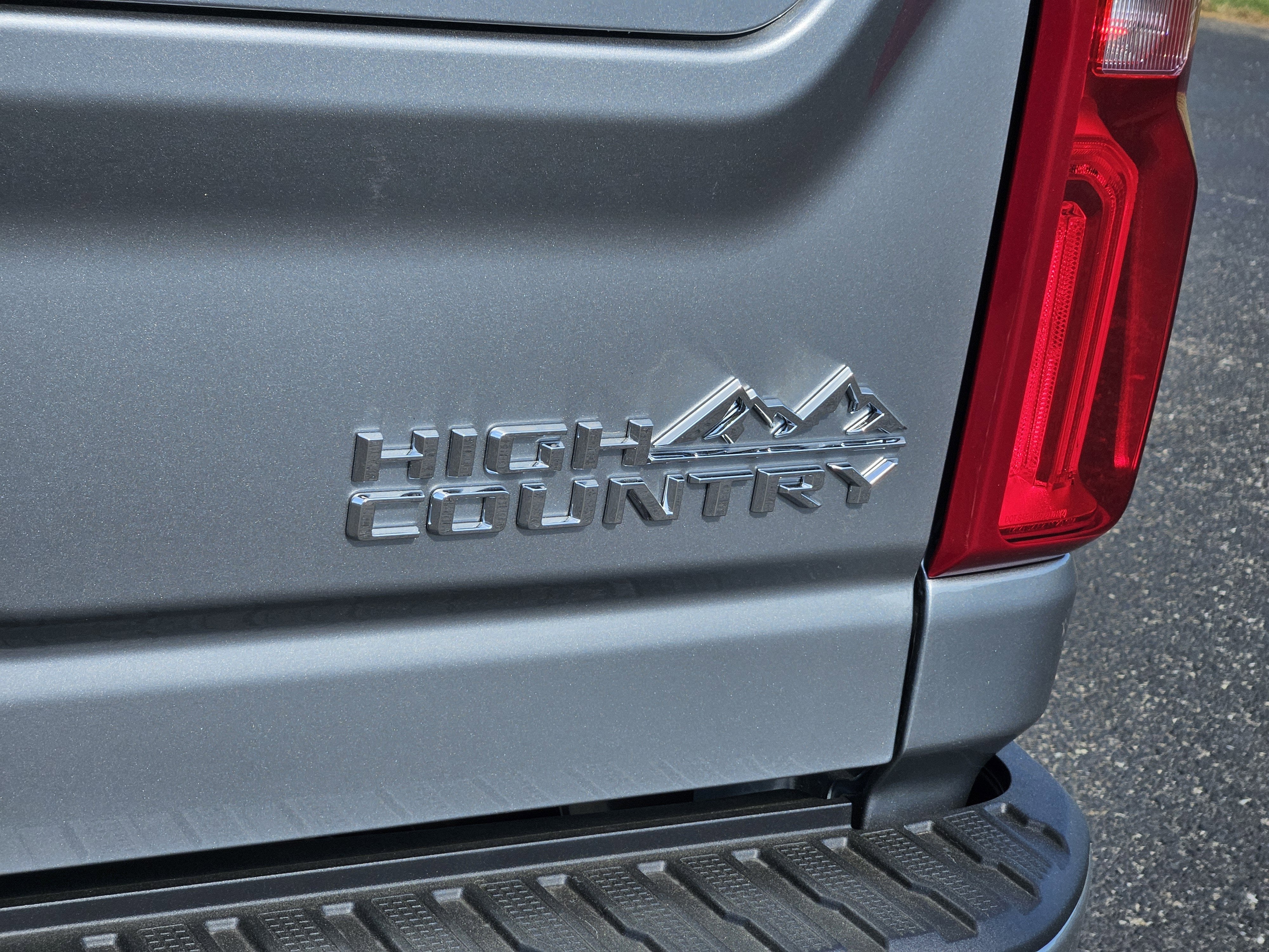 2026 Chevrolet Silverado 3500 HD High Country DRW