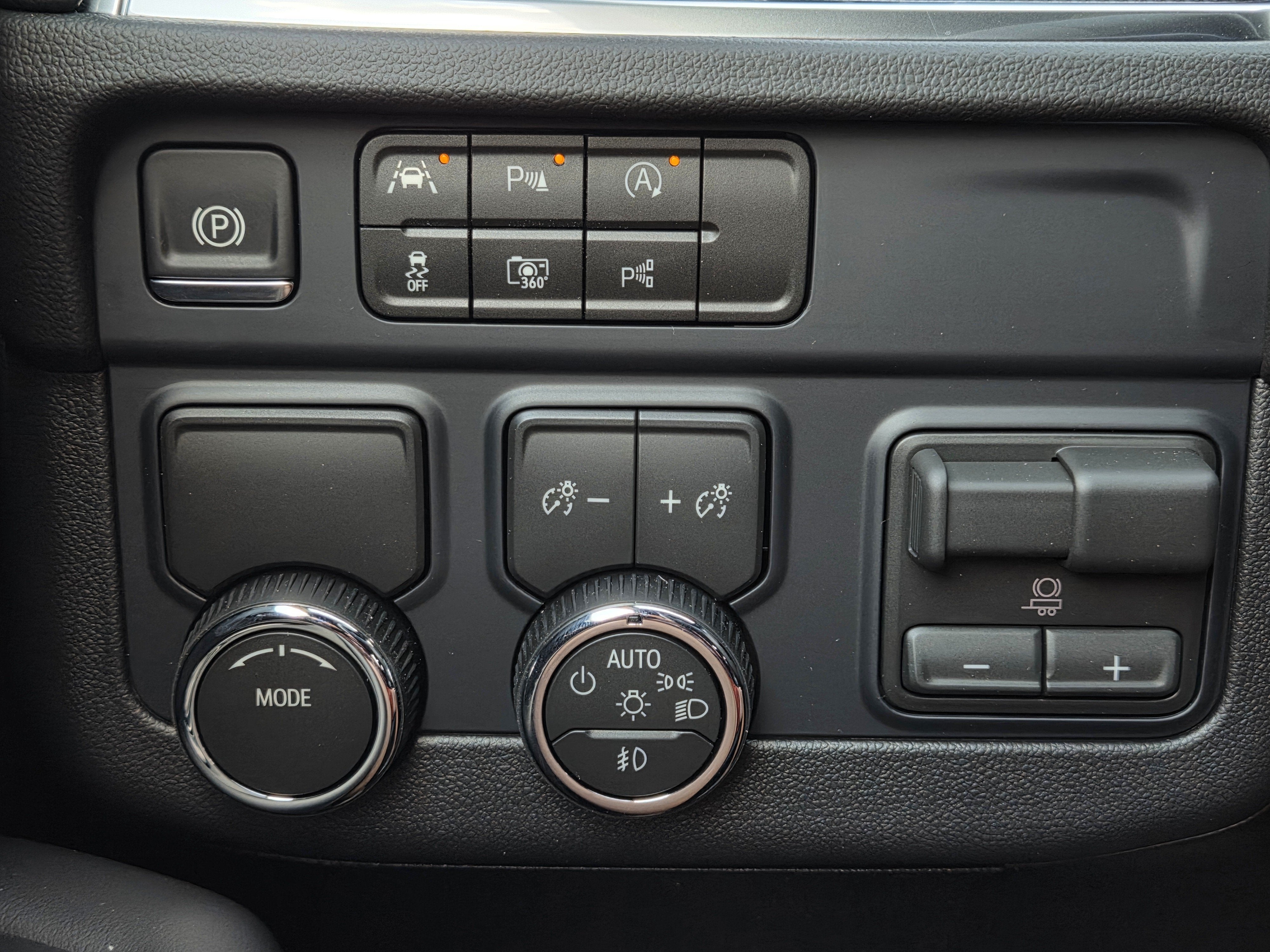 2027 Chevrolet Tahoe RST