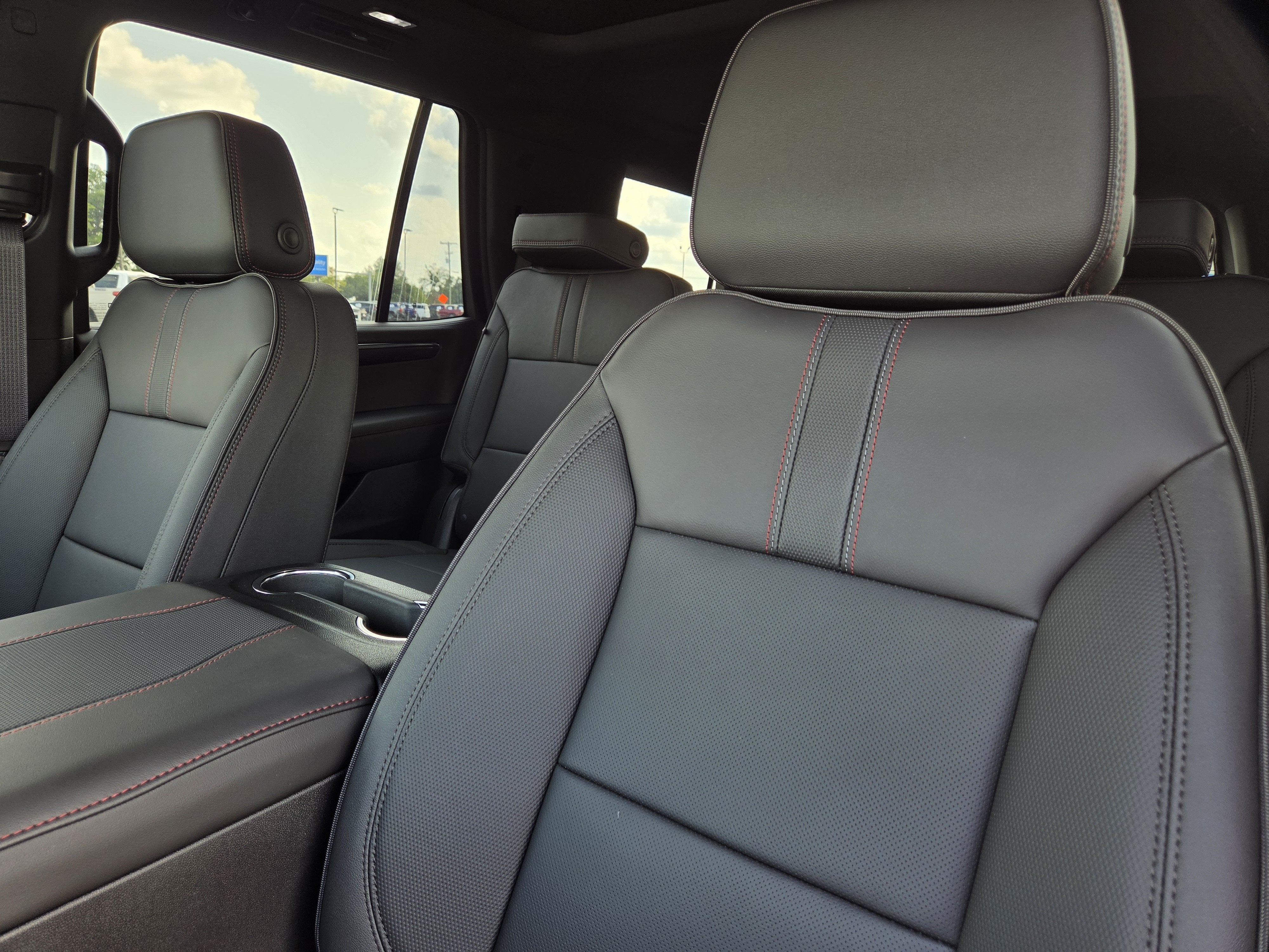 2027 Chevrolet Tahoe RST