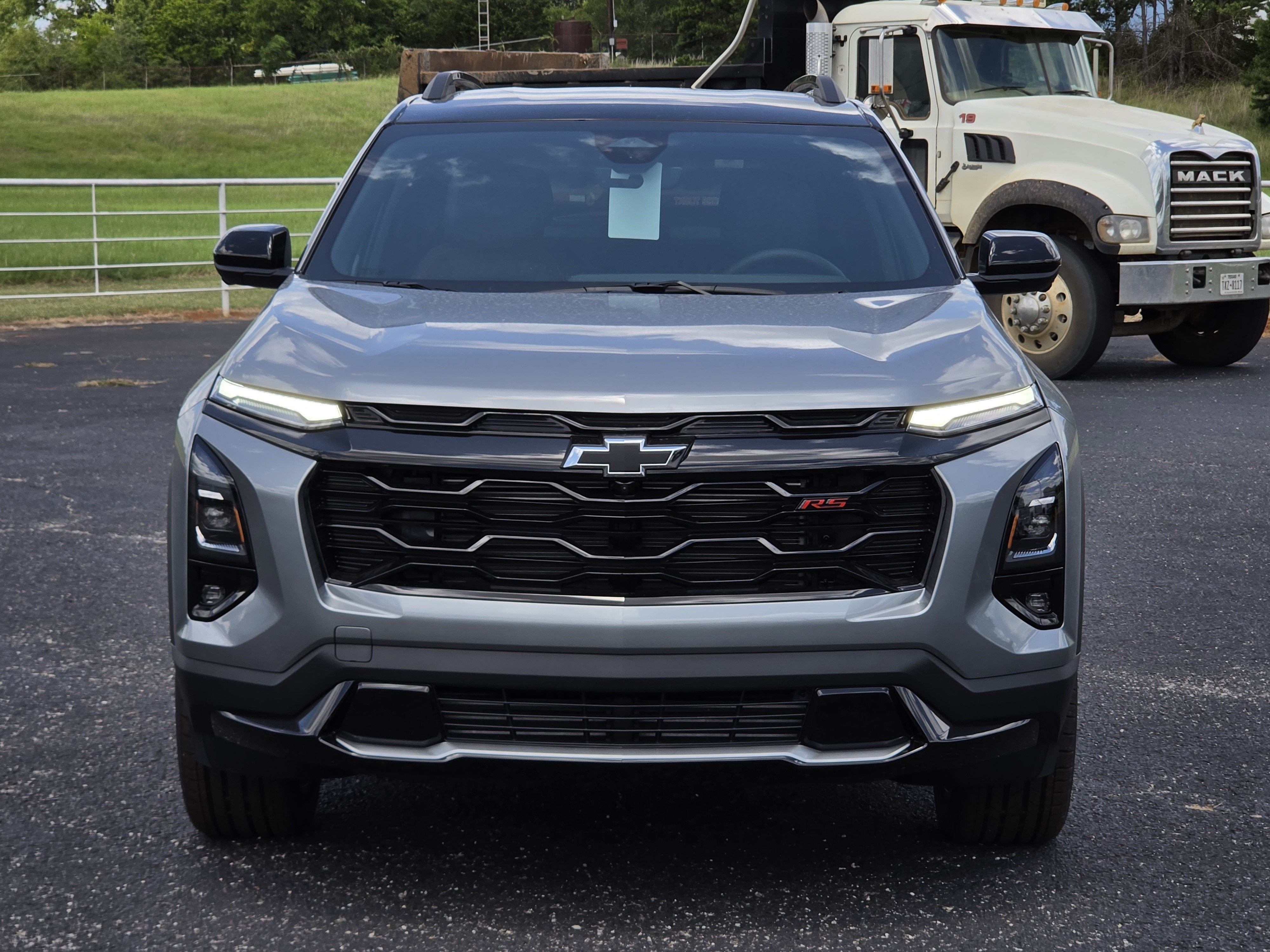 2027 Chevrolet Equinox FWD RS