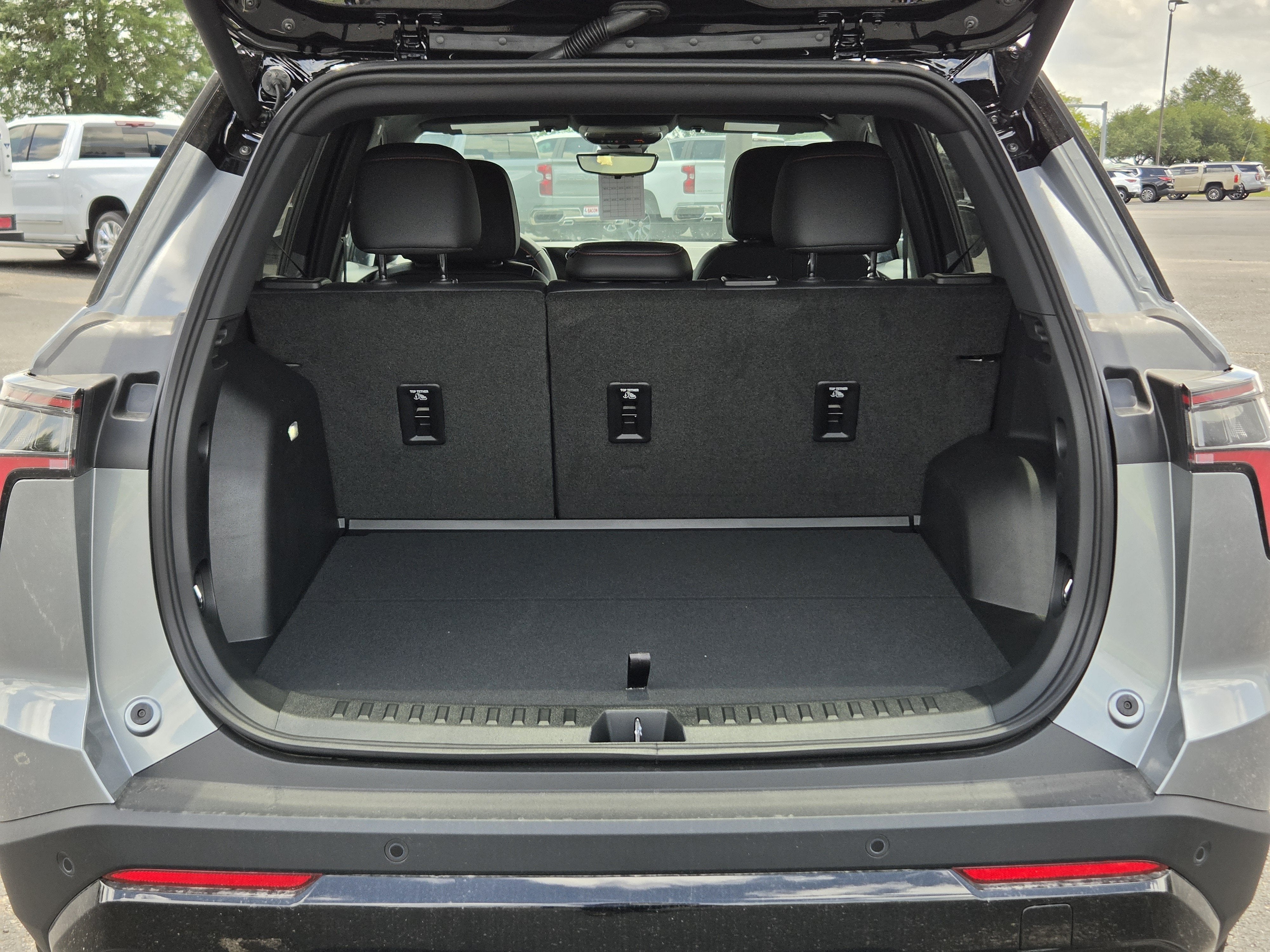 2027 Chevrolet Equinox FWD RS