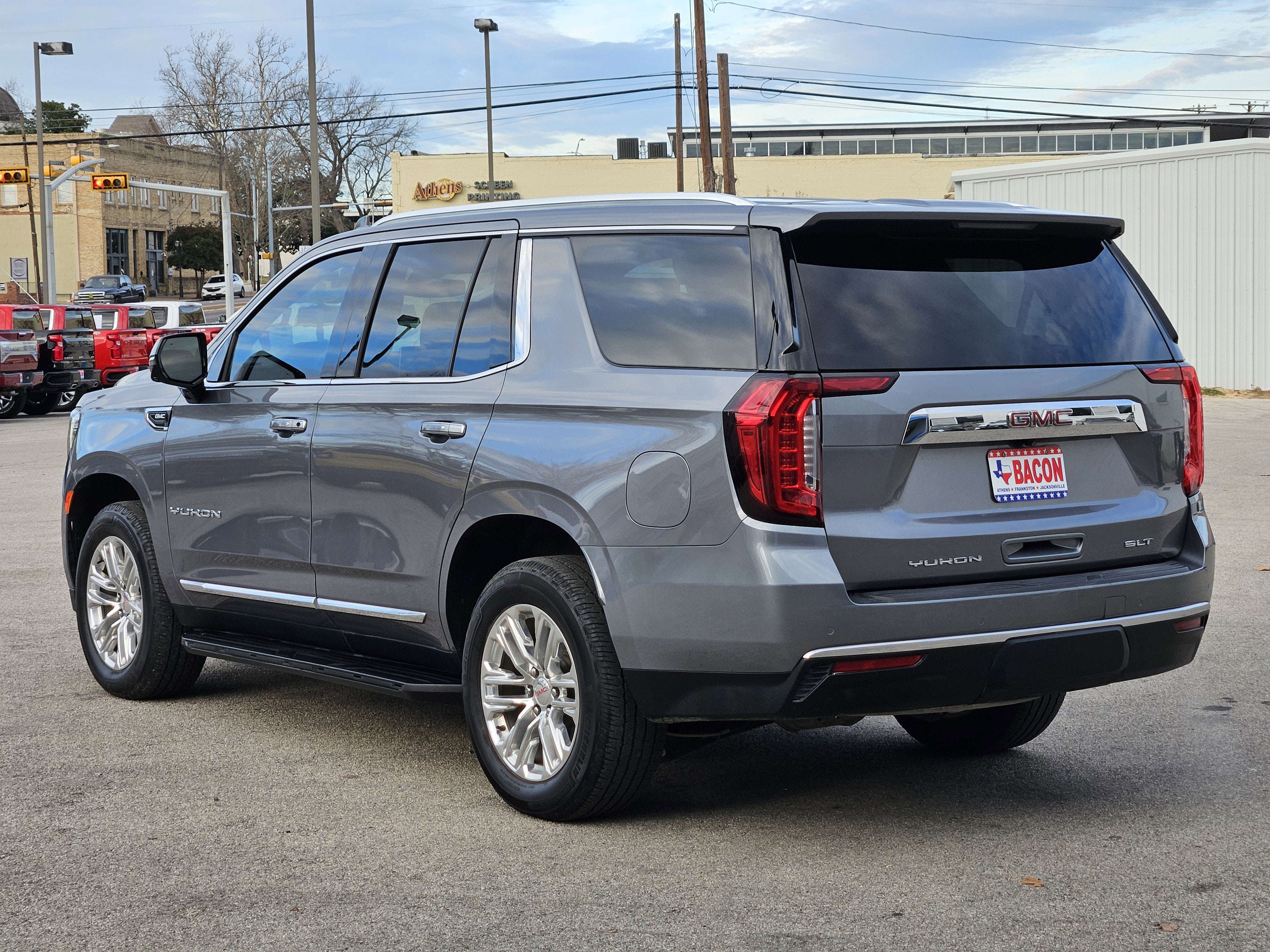 2021 GMC Yukon SLT