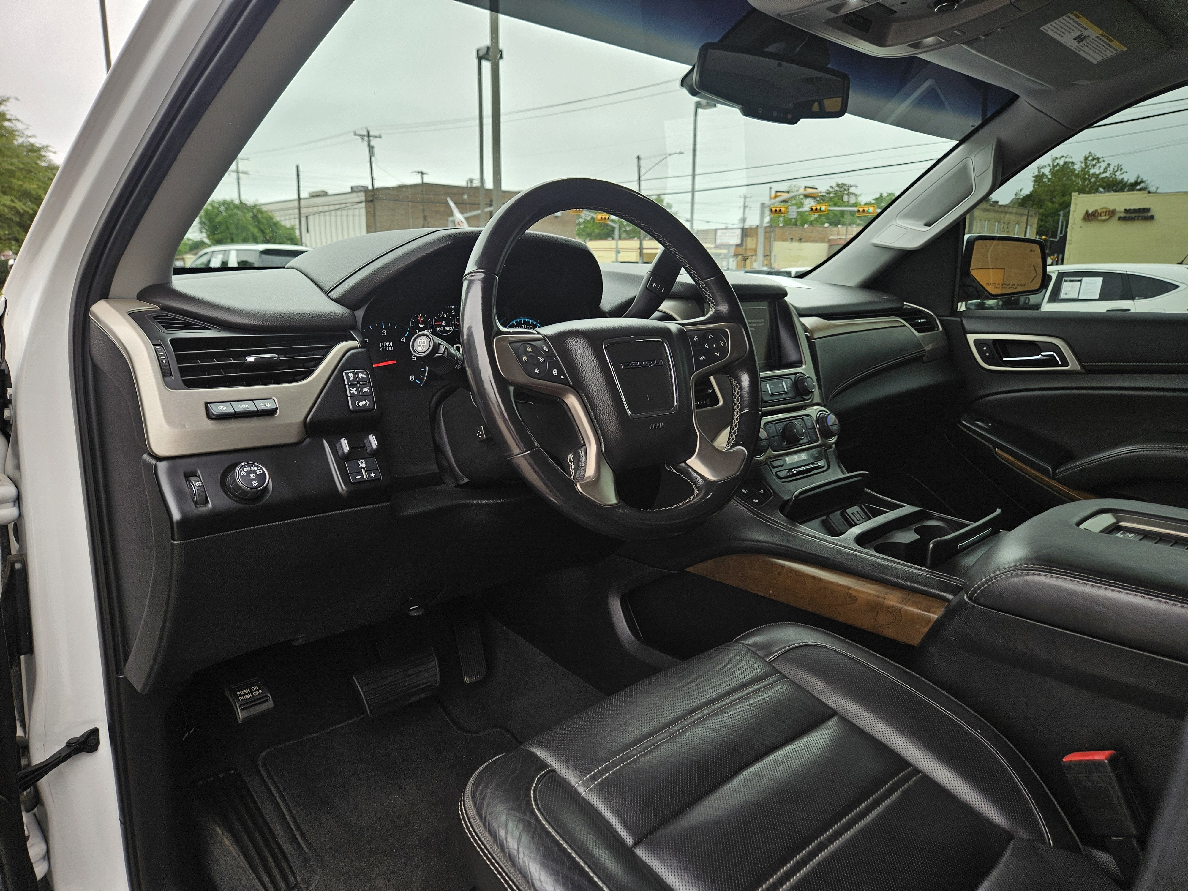 2020 GMC Yukon Denali