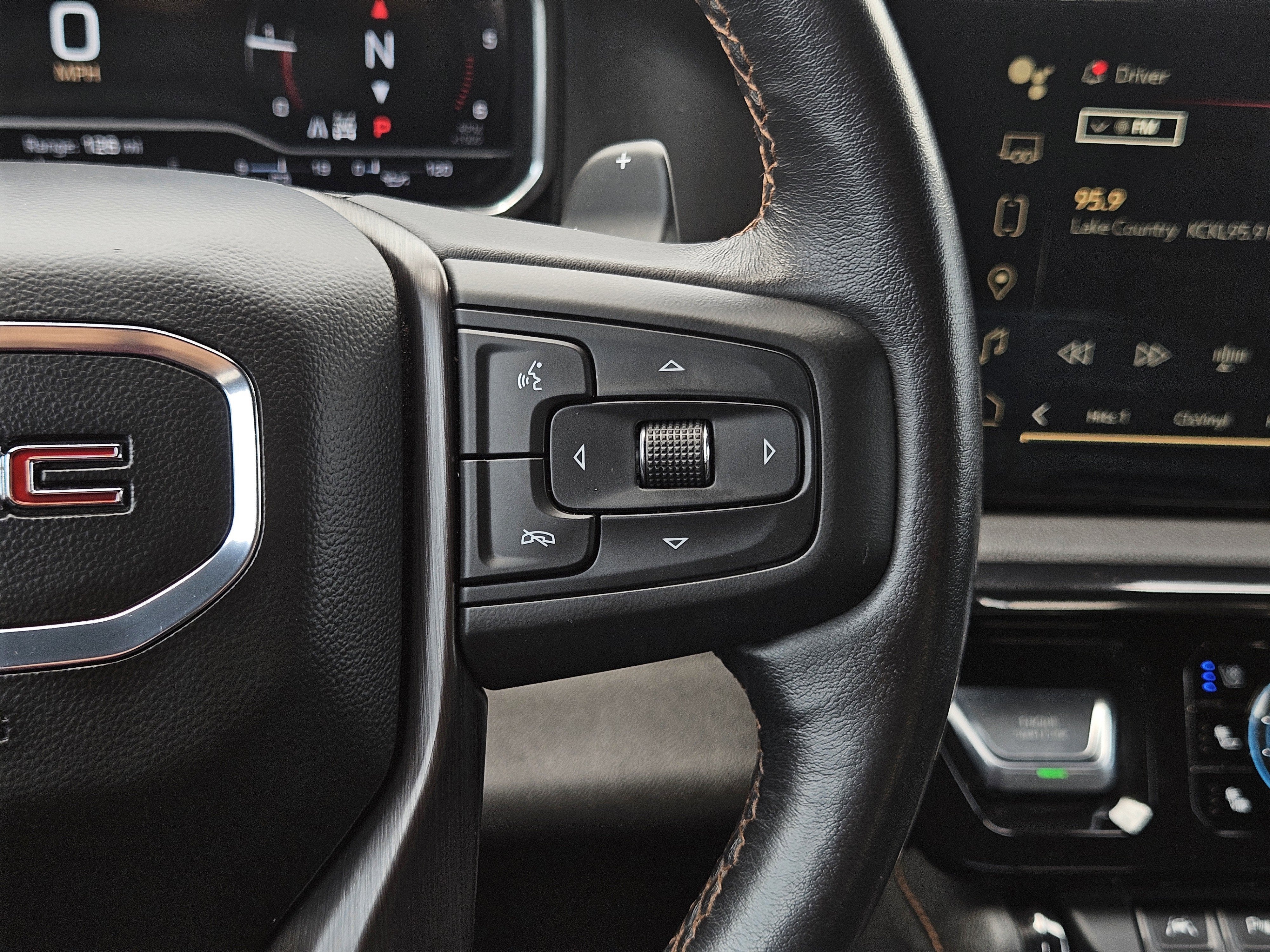 2023 GMC Sierra 1500 AT4