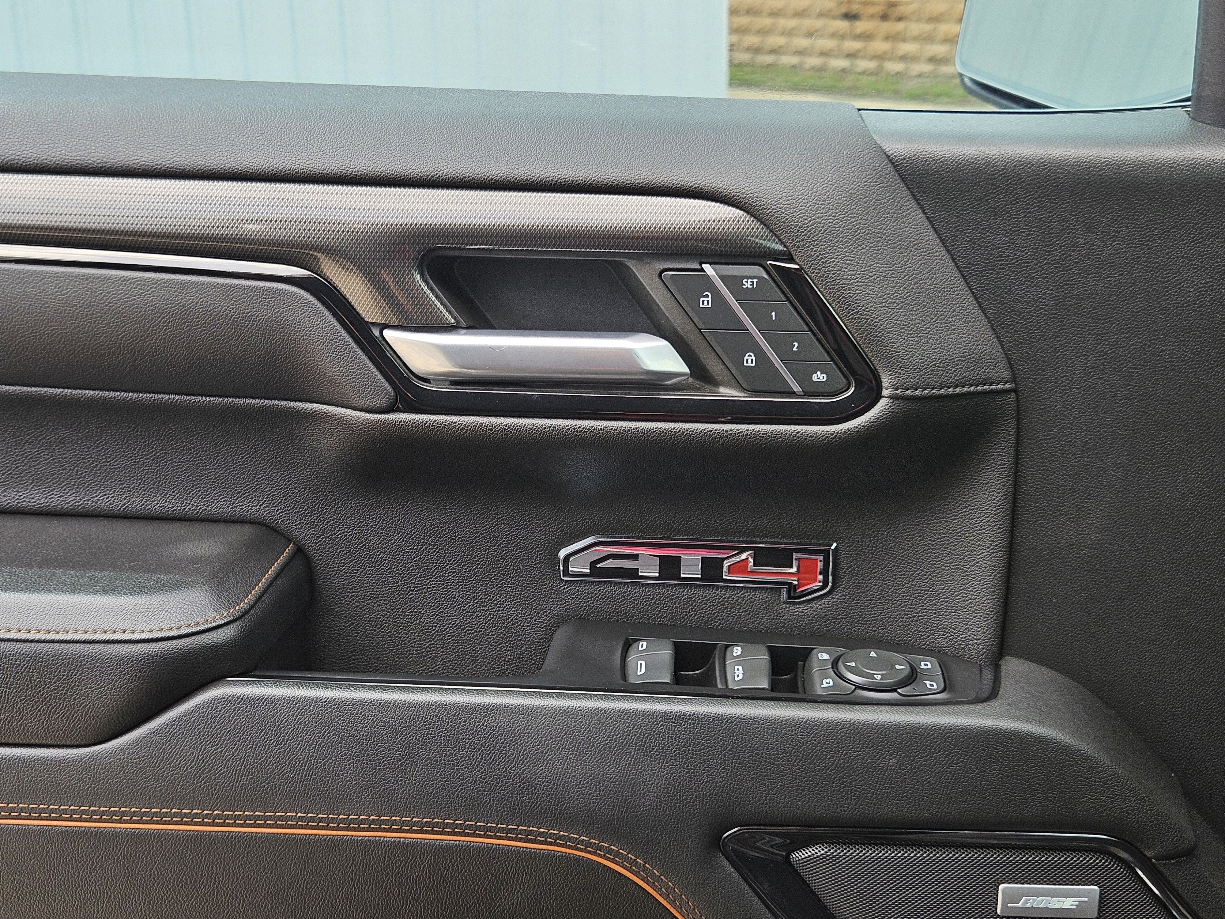 2023 GMC Sierra 1500 AT4