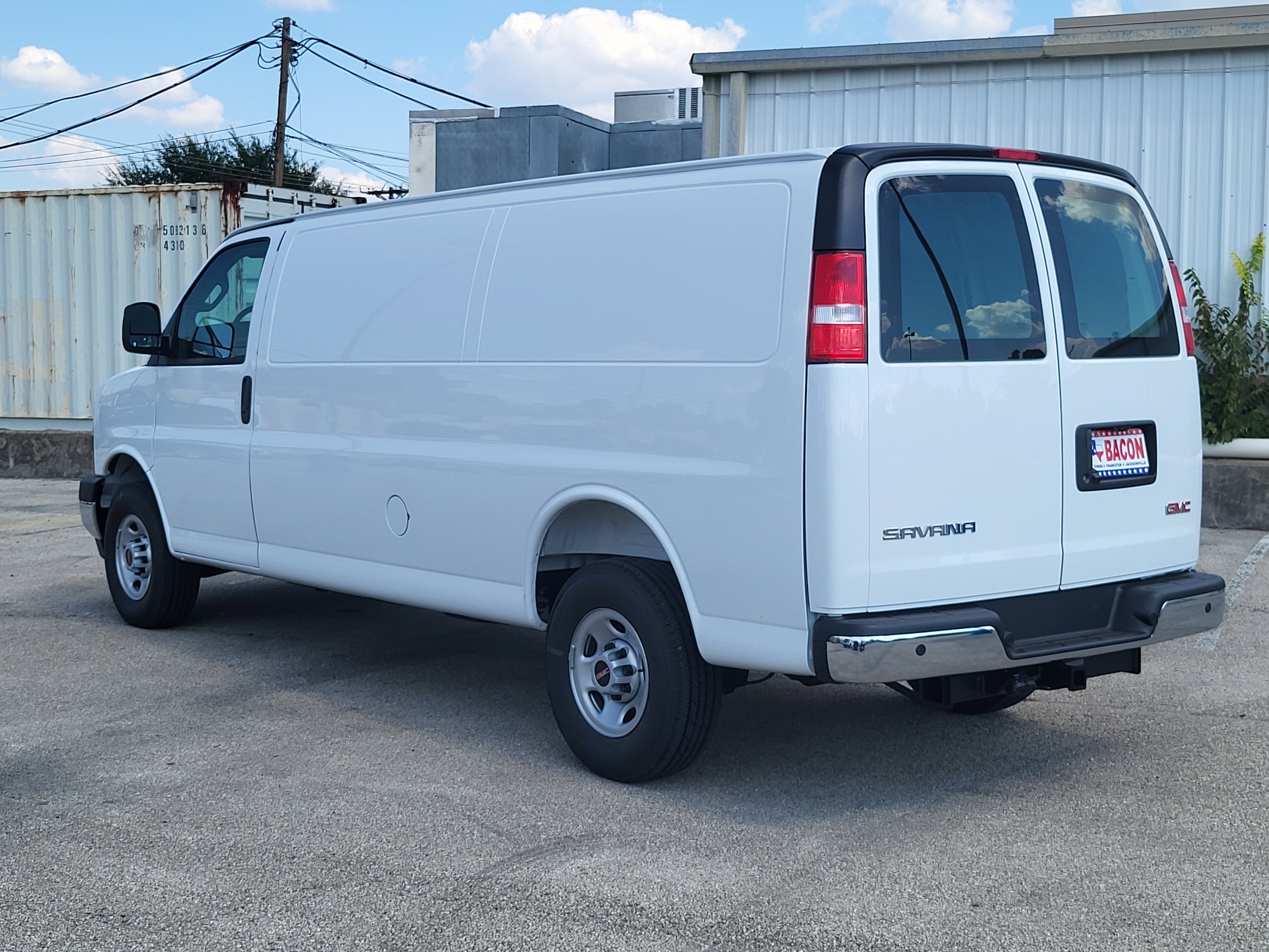 2025 GMC Savana Cargo 2500 Work Van