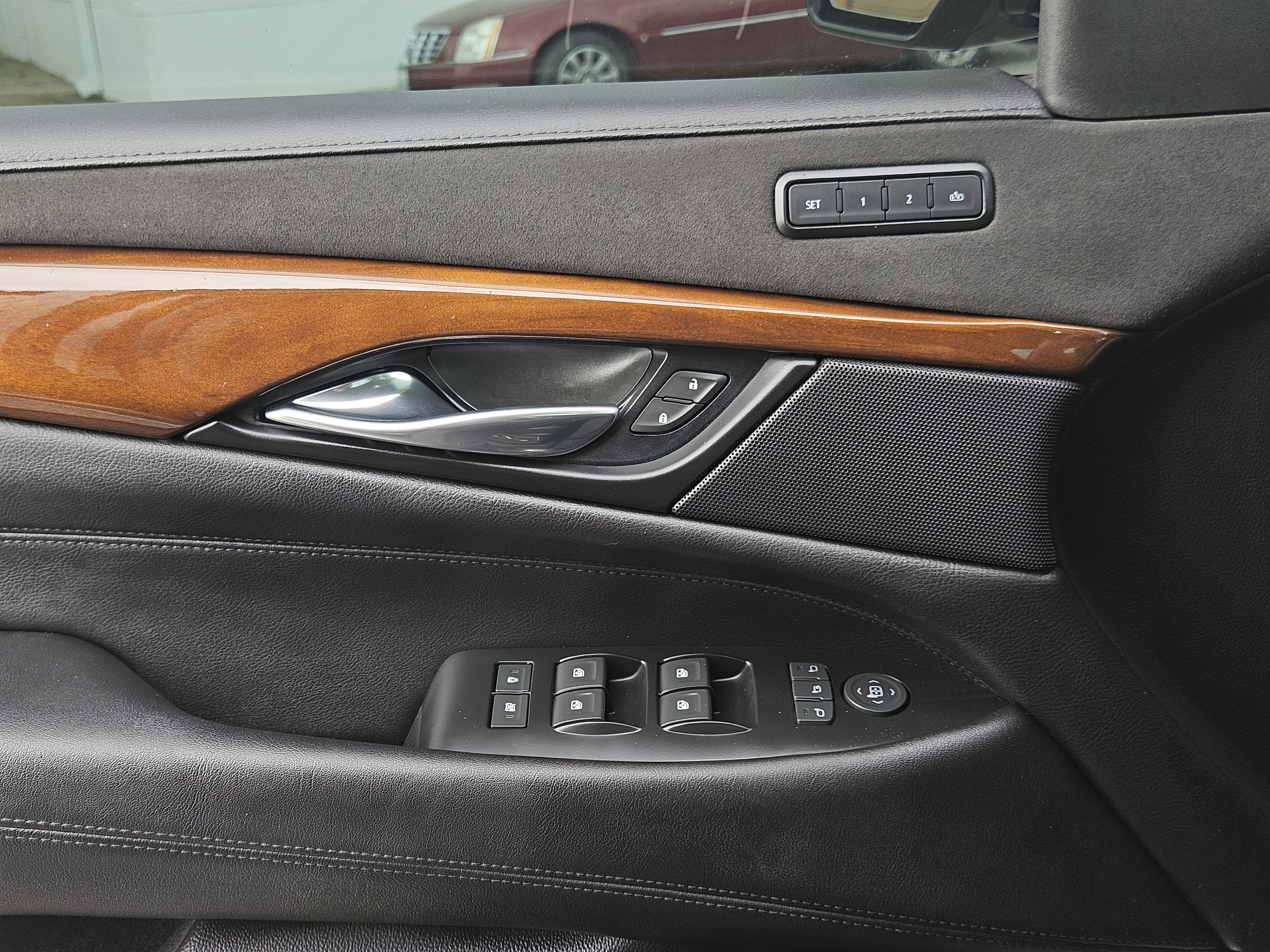 2020 Cadillac Escalade Luxury