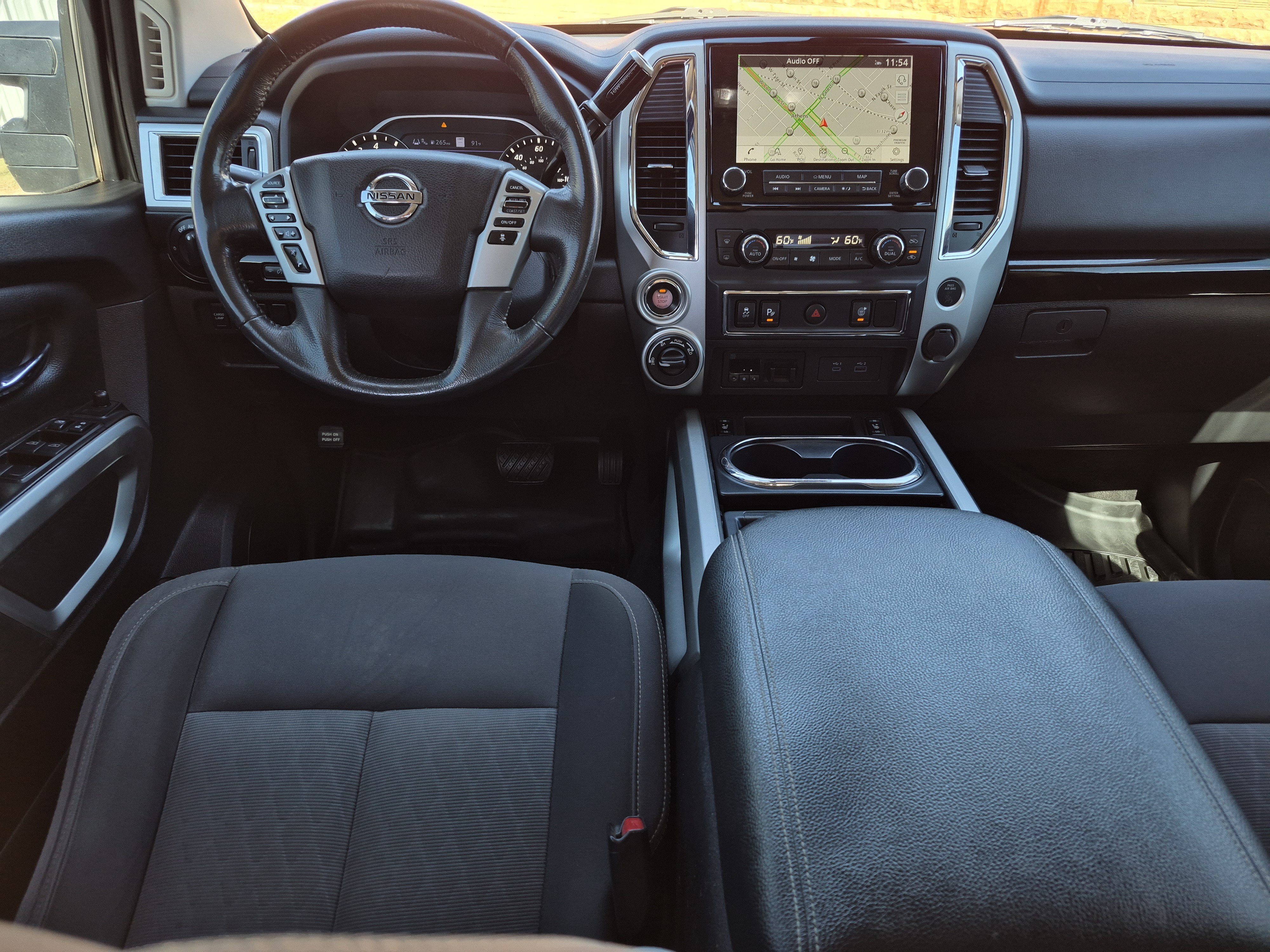 2021 Nissan Titan SV