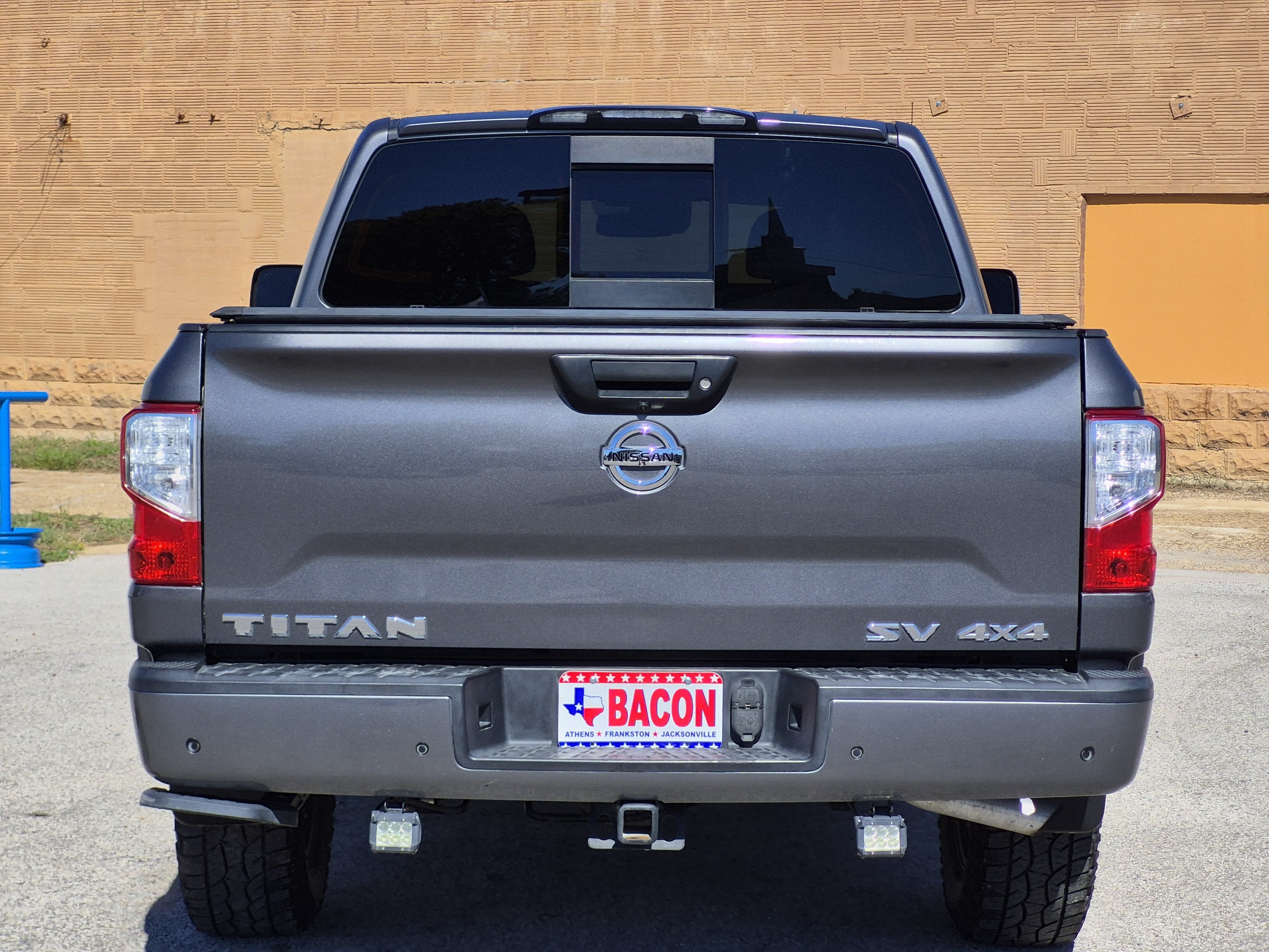 2021 Nissan Titan SV