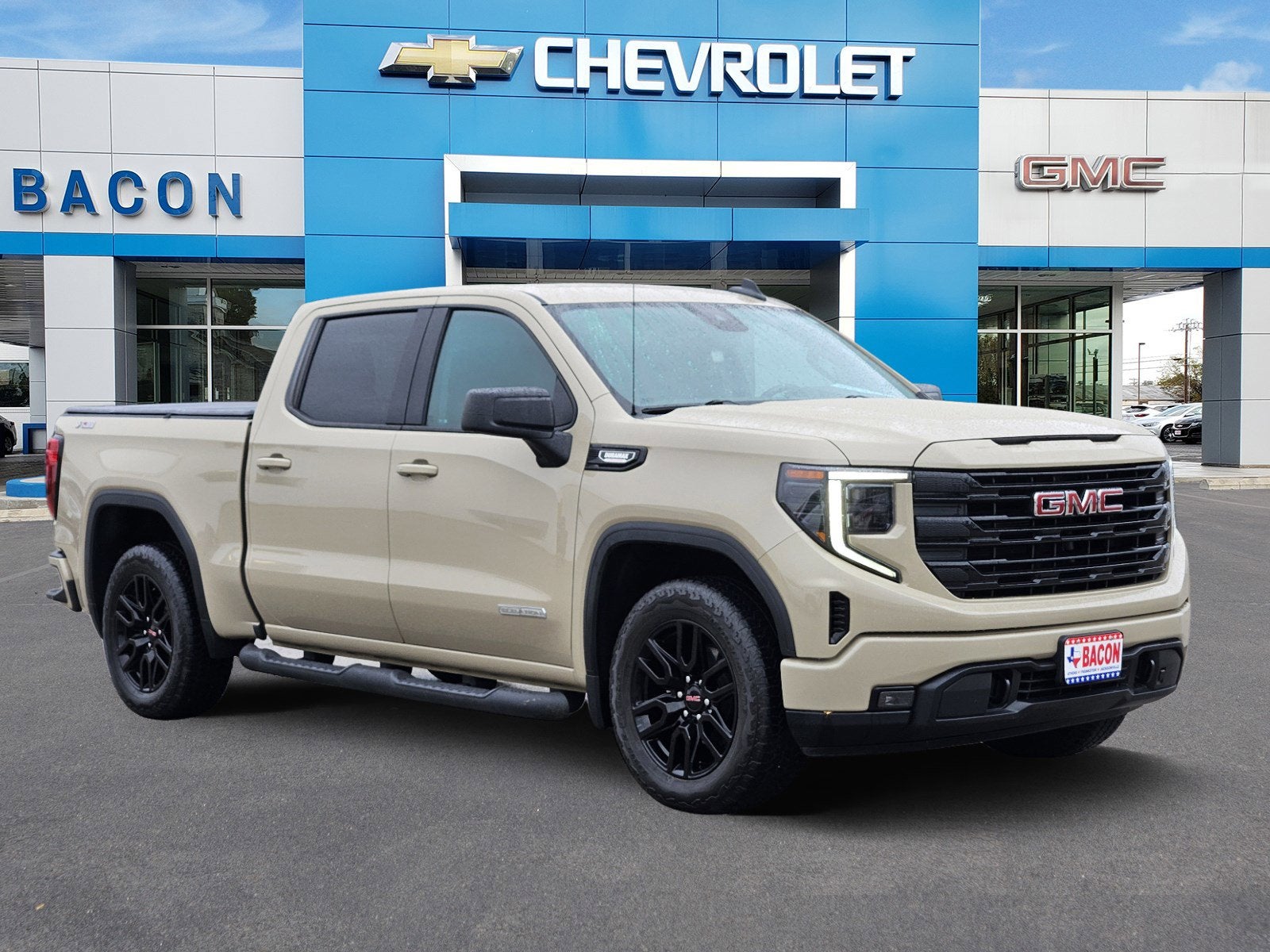 2022 GMC Sierra 1500 Elevation