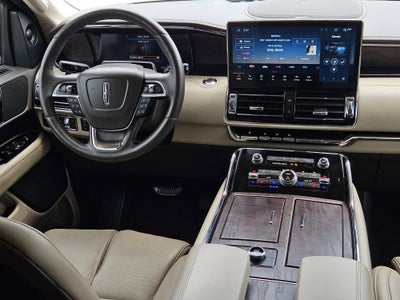 2023 Lincoln Navigator Reserve