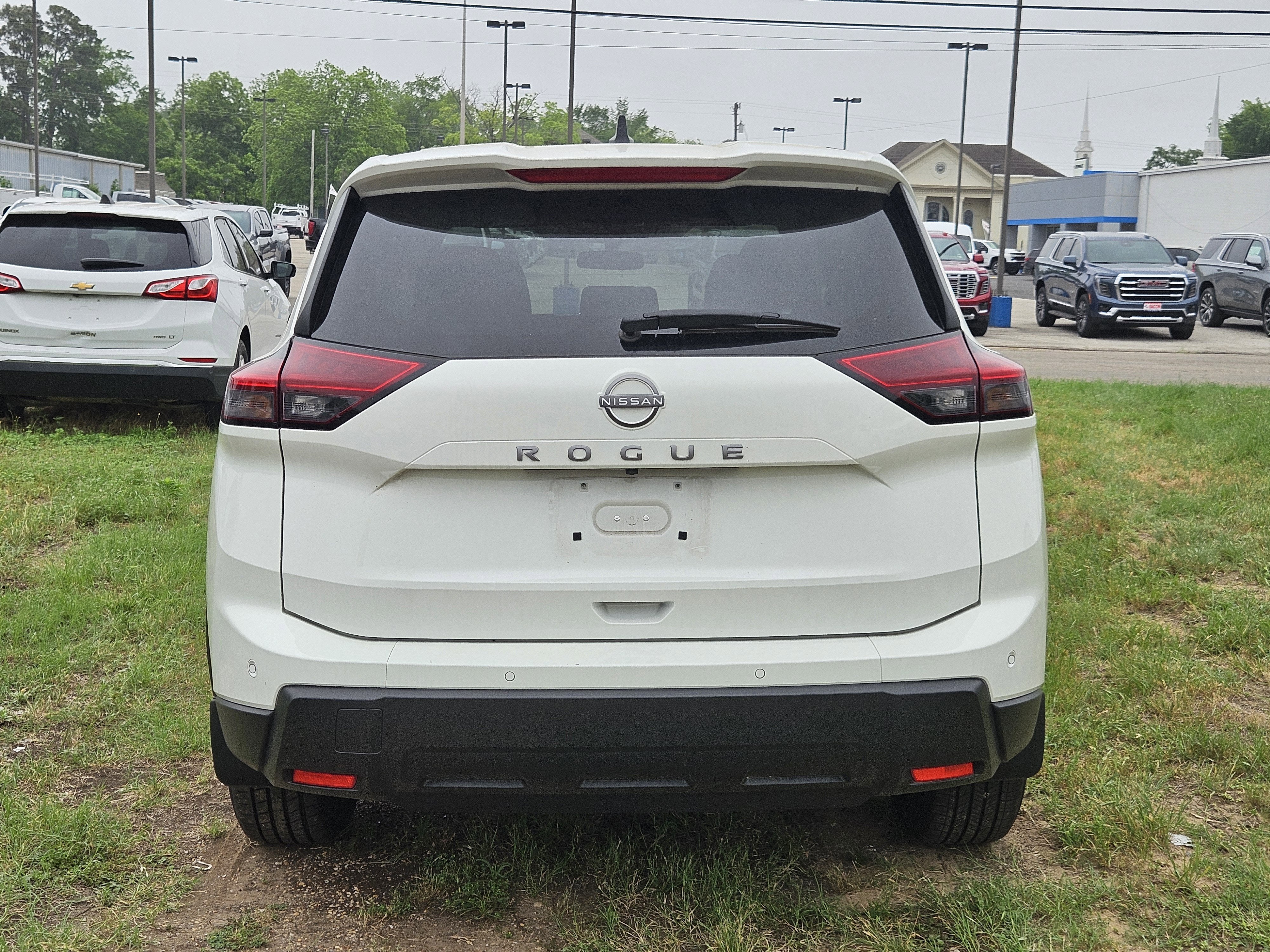 2025 Nissan Rogue S