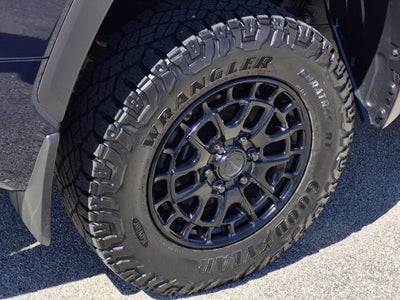 2025 Toyota Tundra 4WD SR