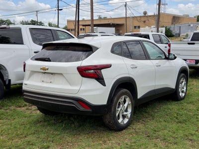 2025 Chevrolet Trax LS