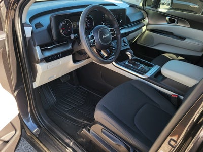 2022 Kia Carnival LX