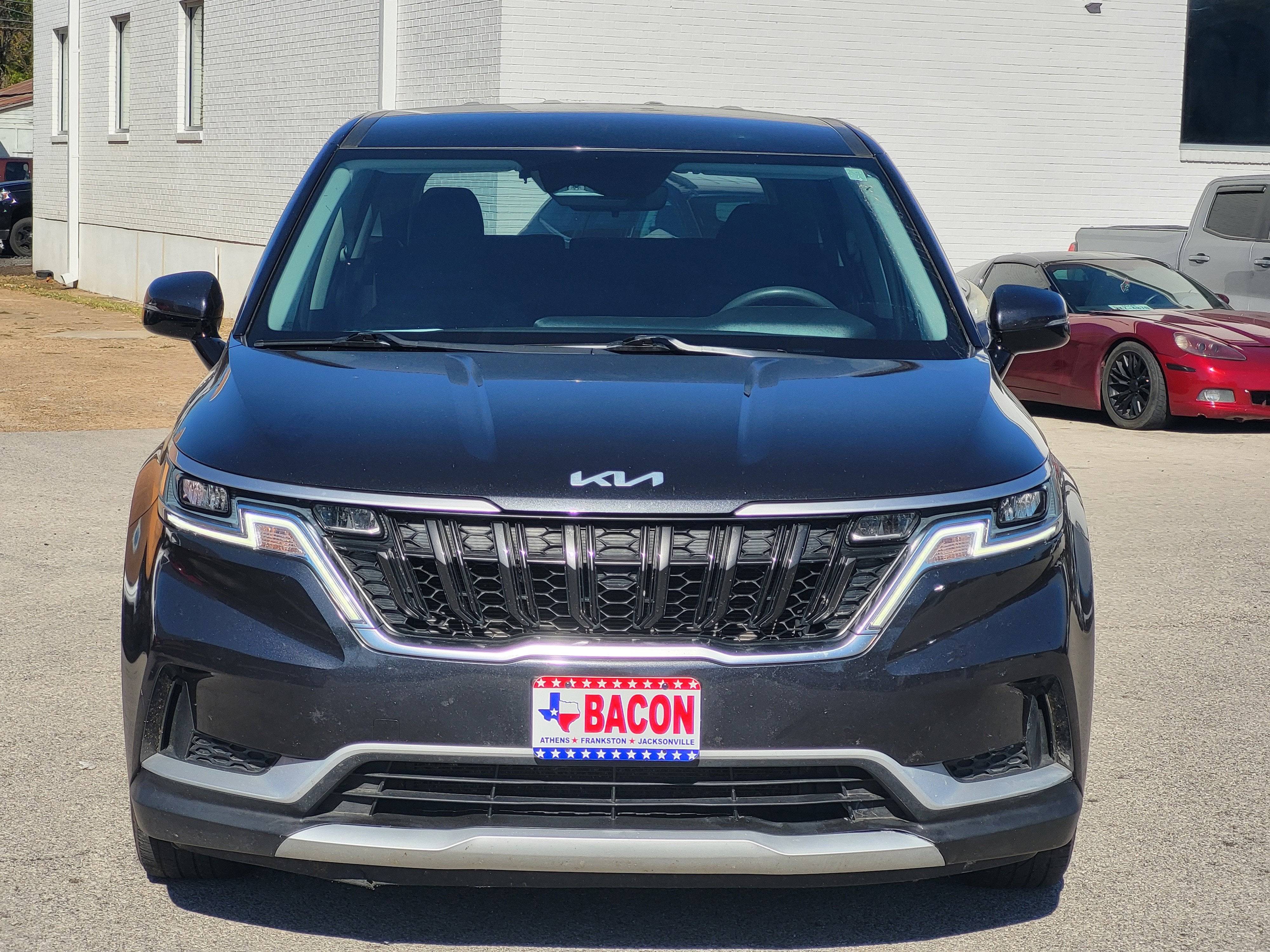 2022 Kia Carnival LX