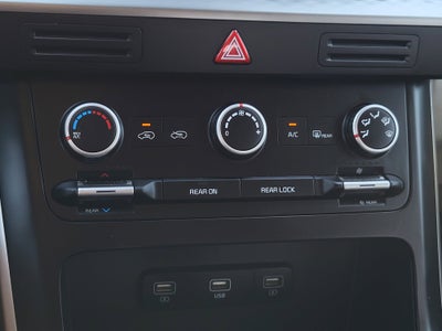 2022 Kia Carnival LX