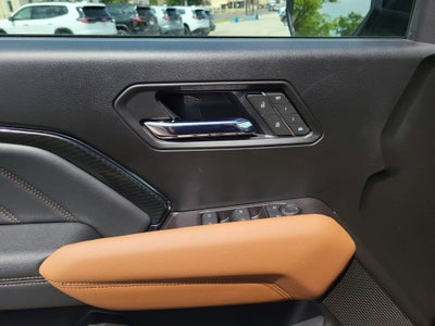 2025 GMC Canyon AT4