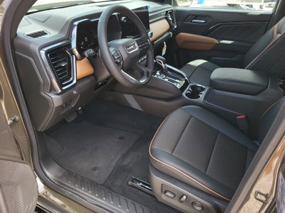2025 GMC Canyon AT4