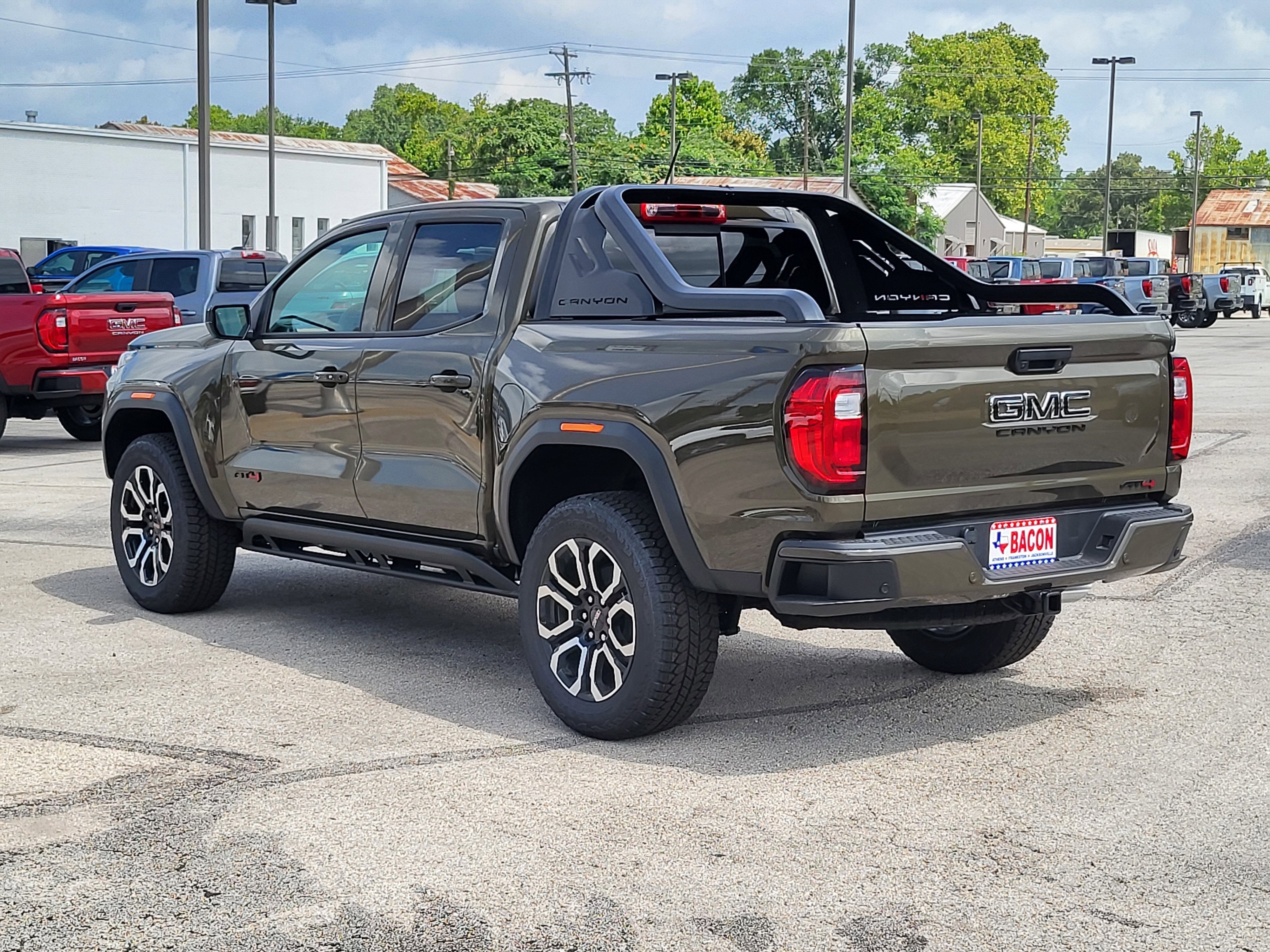 2025 GMC Canyon AT4