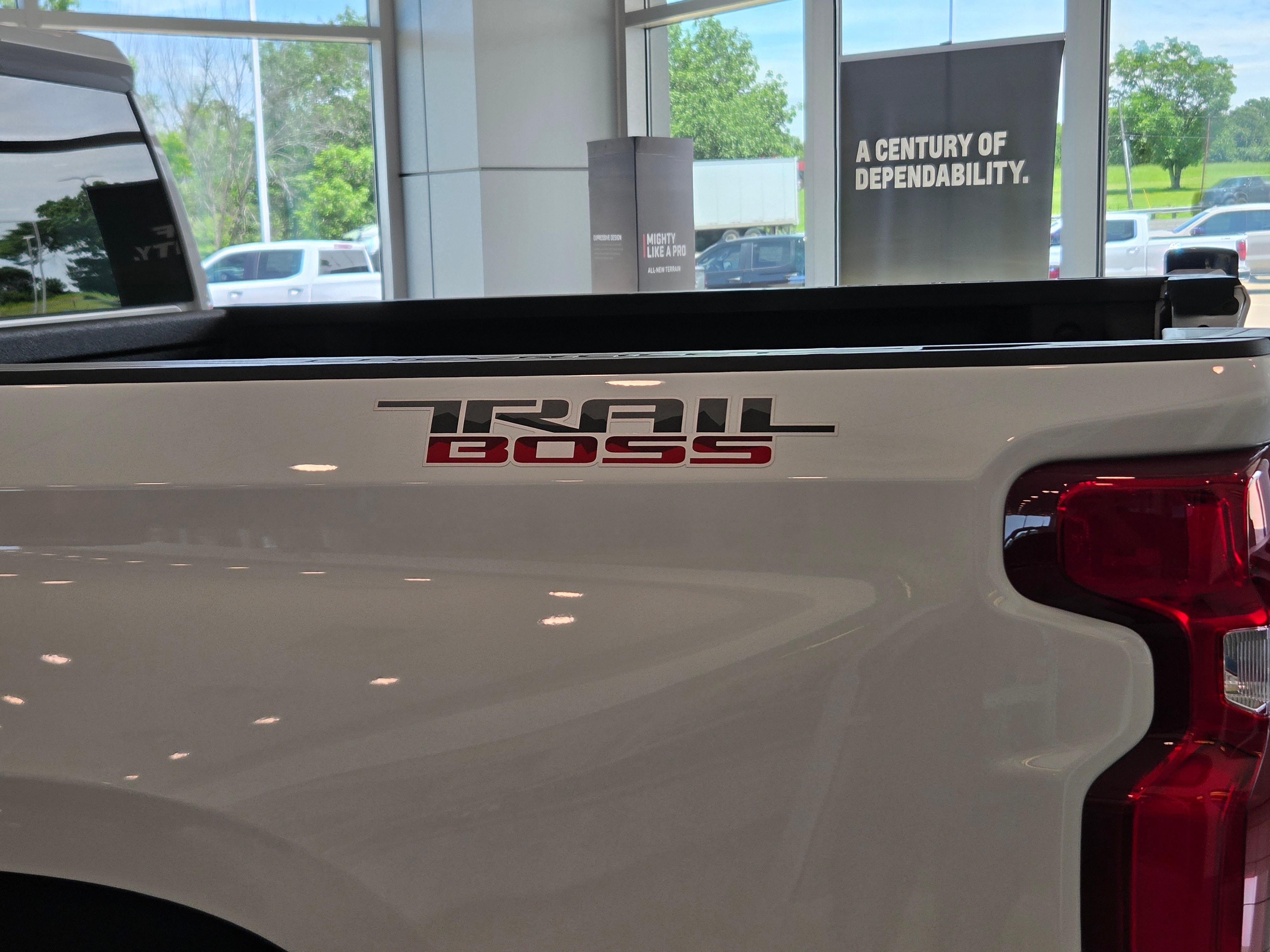 2026 Chevrolet Silverado 1500 LT Trail Boss