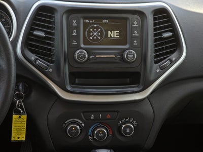 2016 Jeep Cherokee Sport