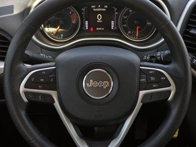 2016 Jeep Cherokee Sport