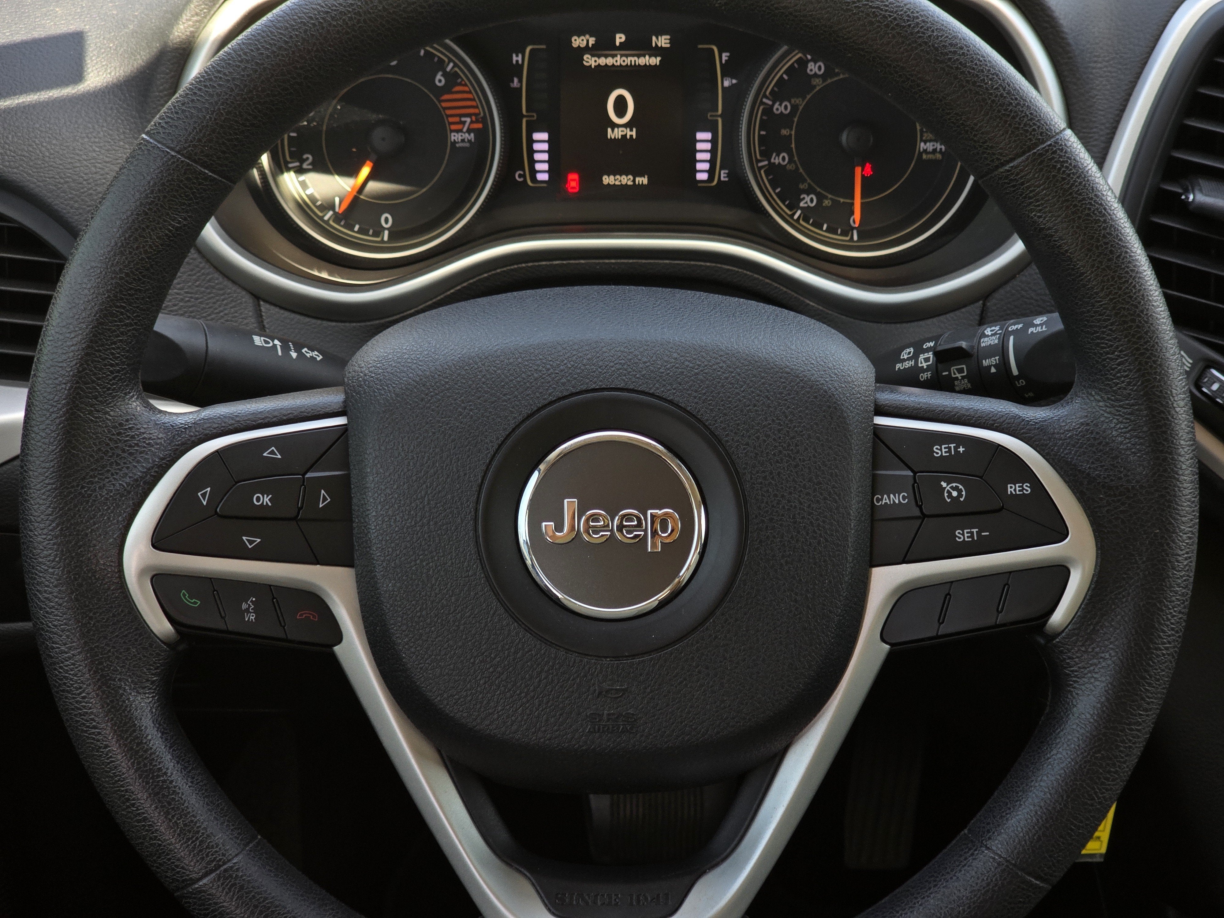 2016 Jeep Cherokee Sport