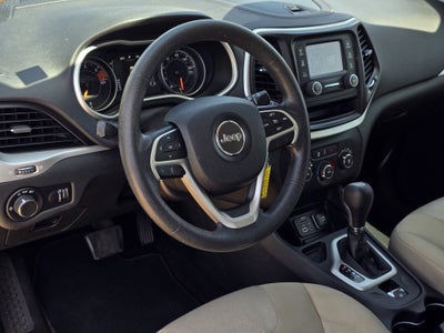 2016 Jeep Cherokee Sport