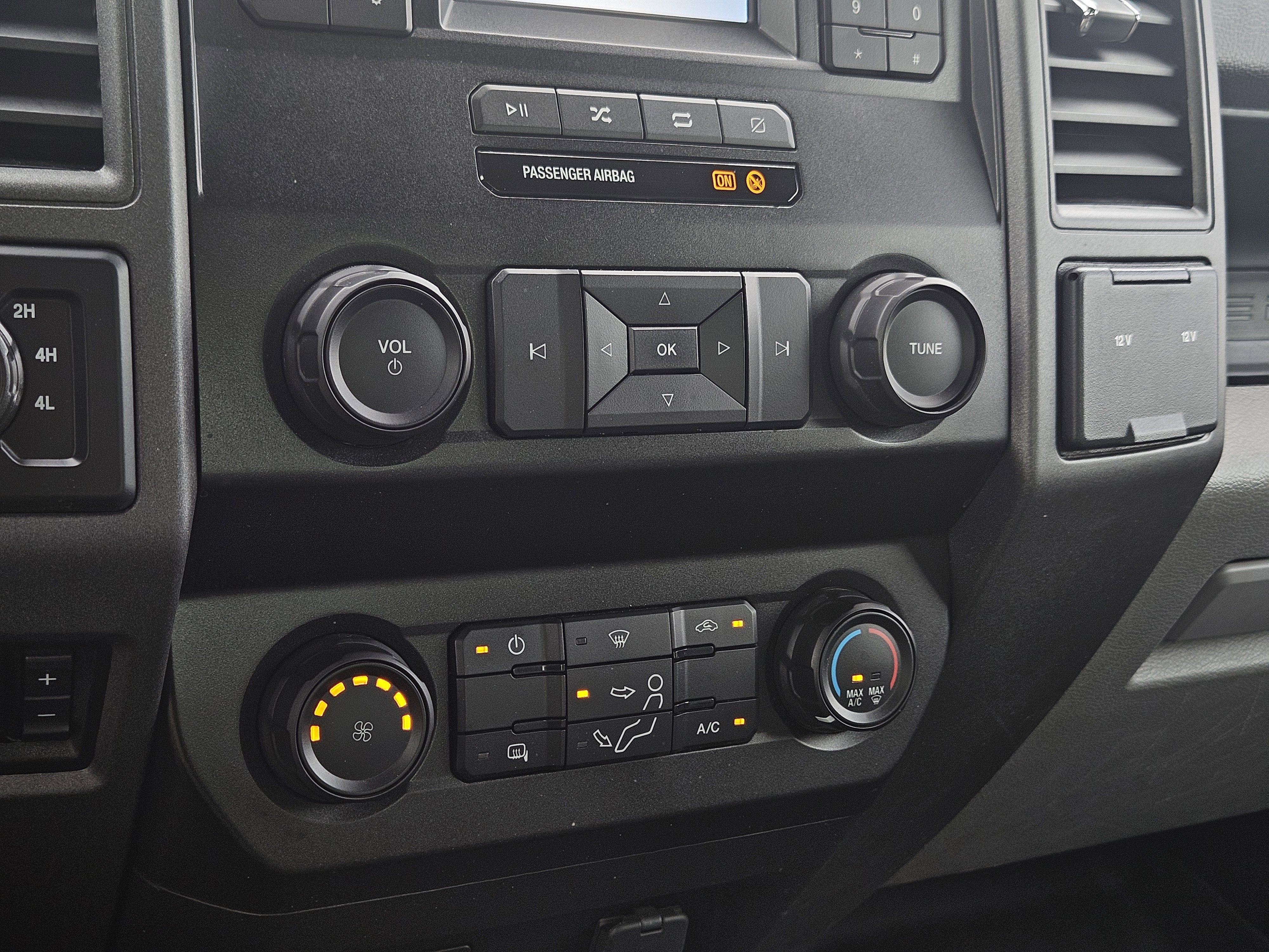 2022 Ford Super Duty F-250 SRW XL