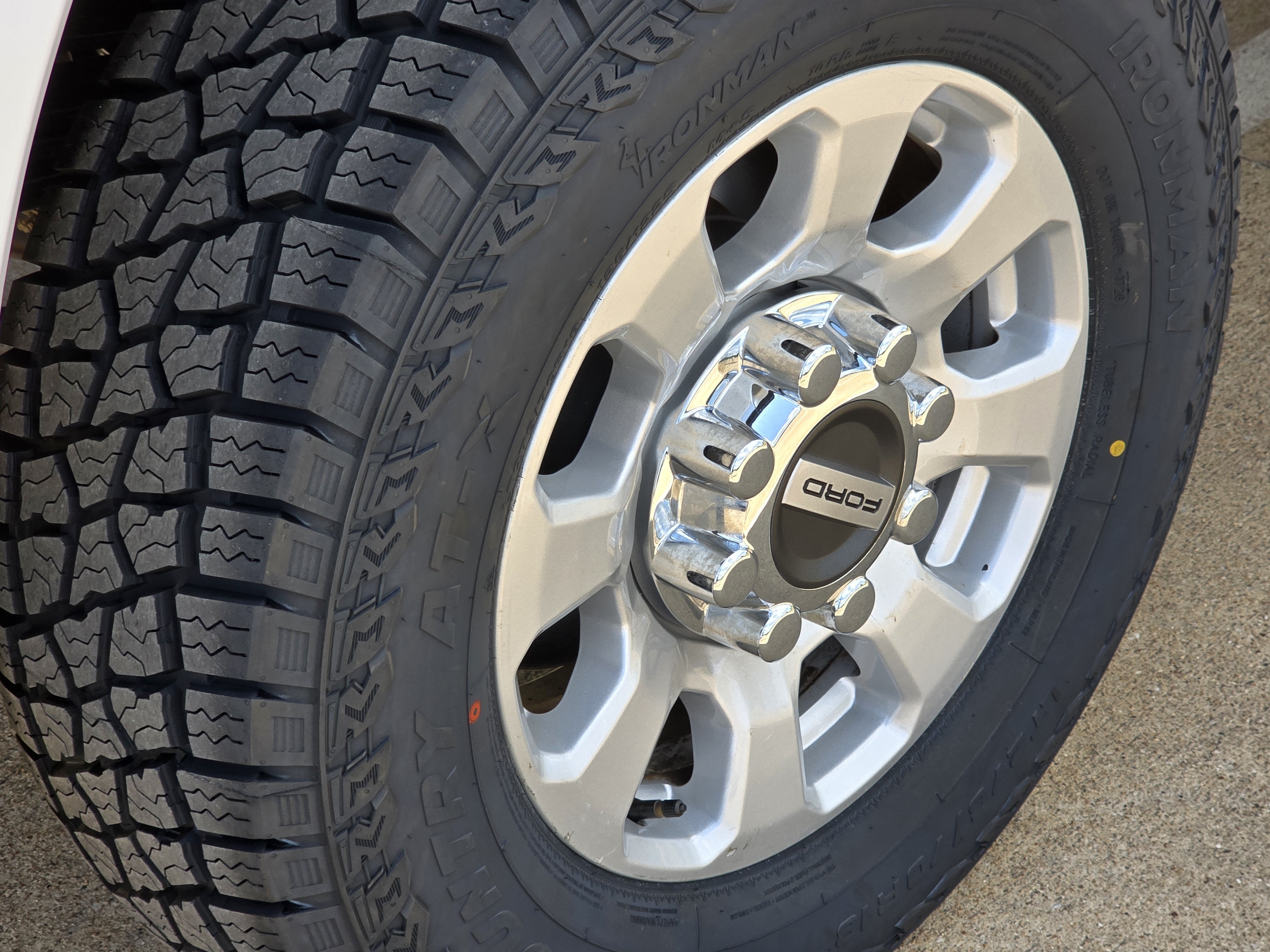 2024 Ford Super Duty F-250 SRW XLT