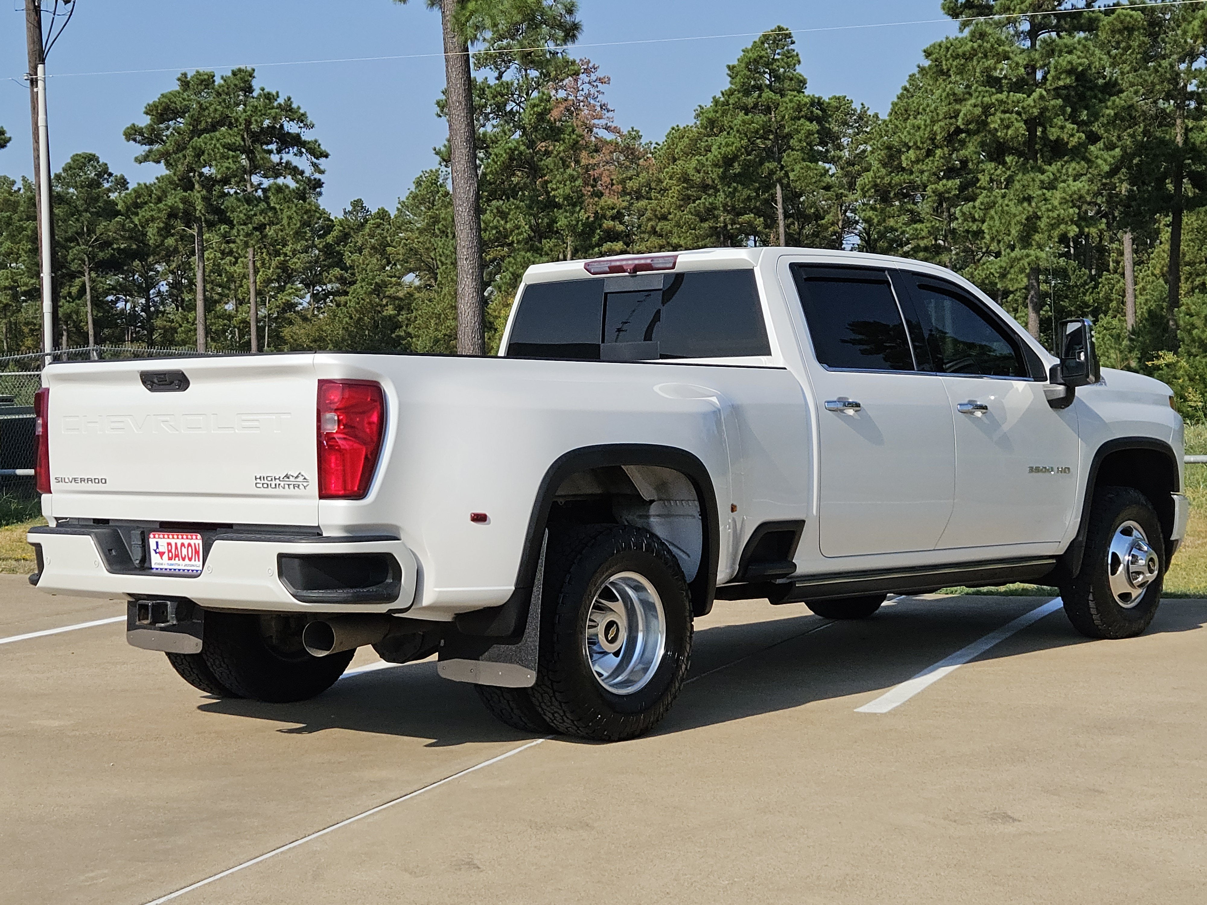 2022 Chevrolet Silverado 3500HD High Country