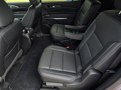 2025 Chevrolet Traverse FWD LT