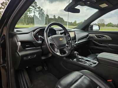 2022 Chevrolet Traverse LT Leather