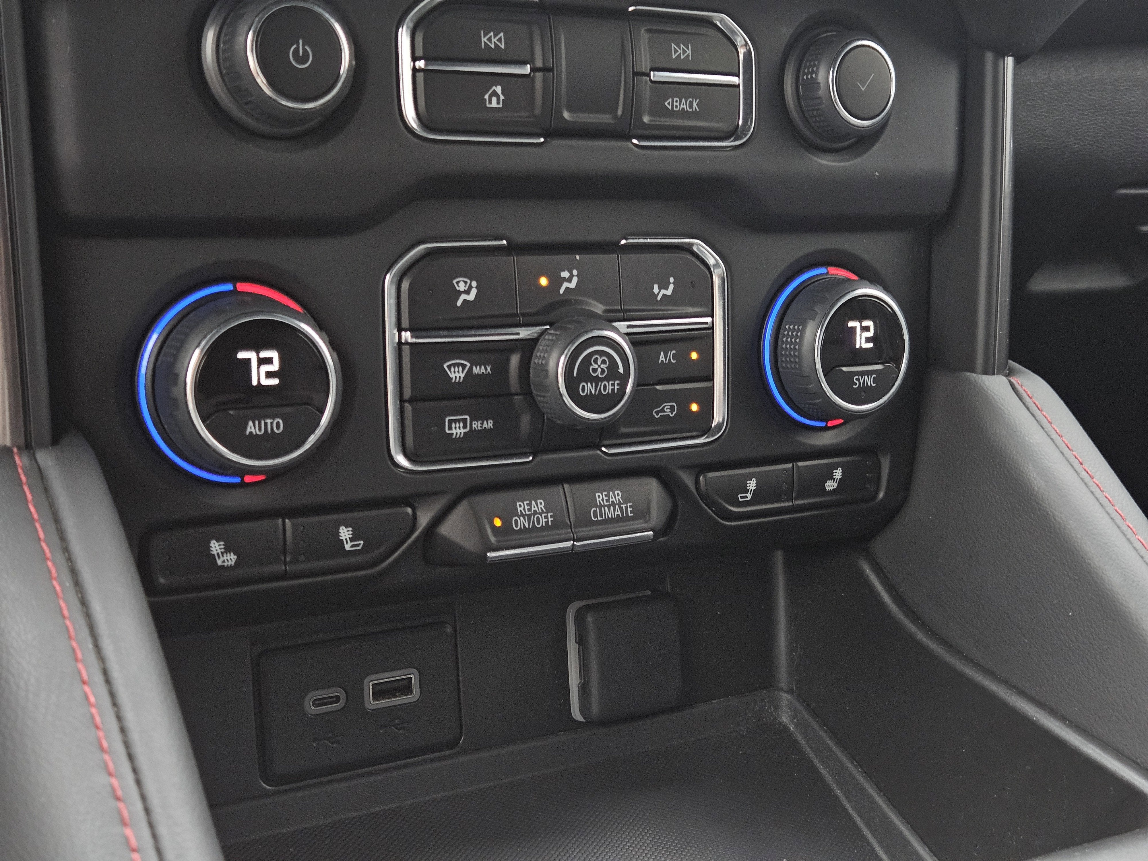 2024 Chevrolet Tahoe RST