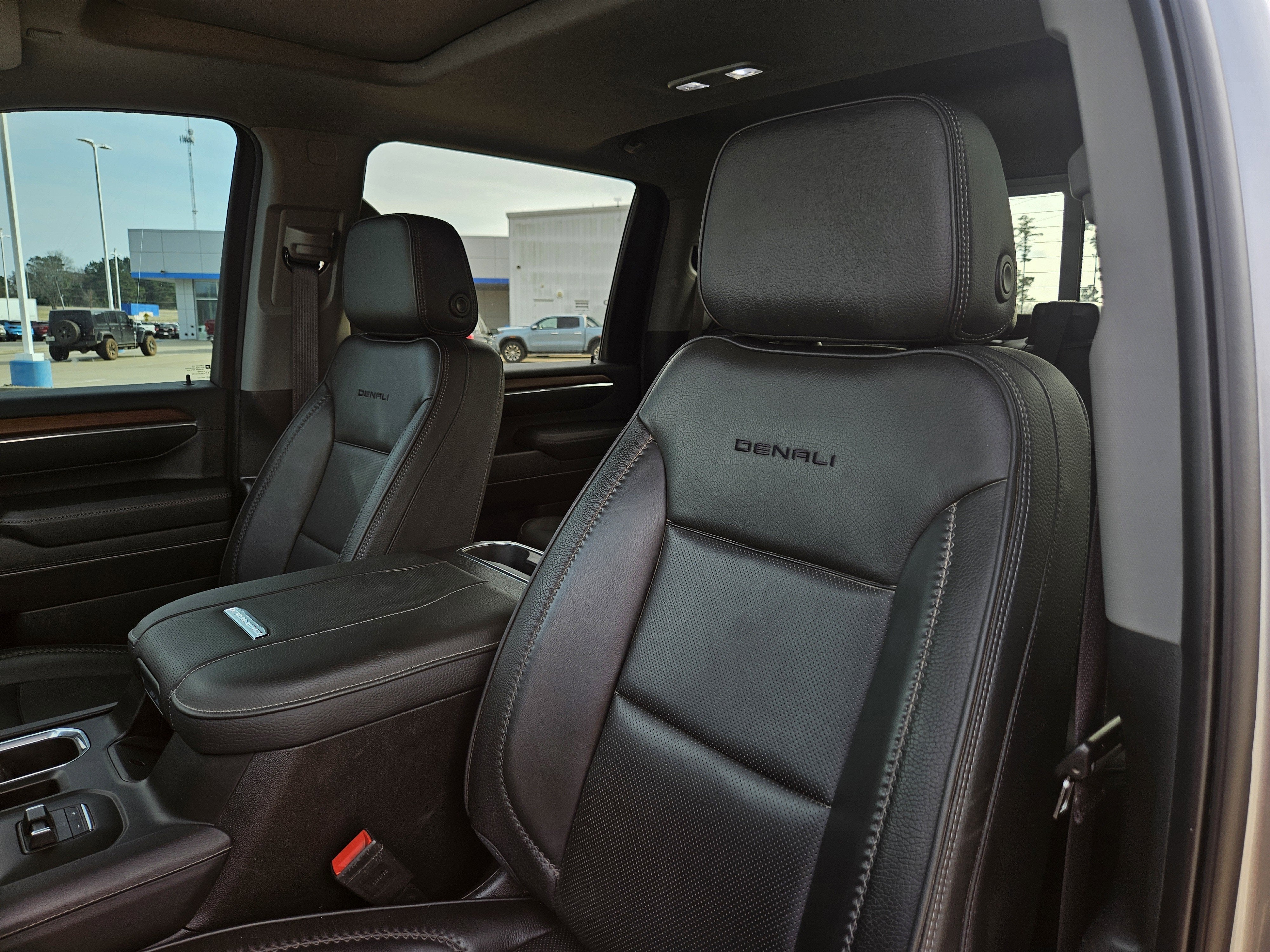 2024 GMC Sierra 2500HD Denali