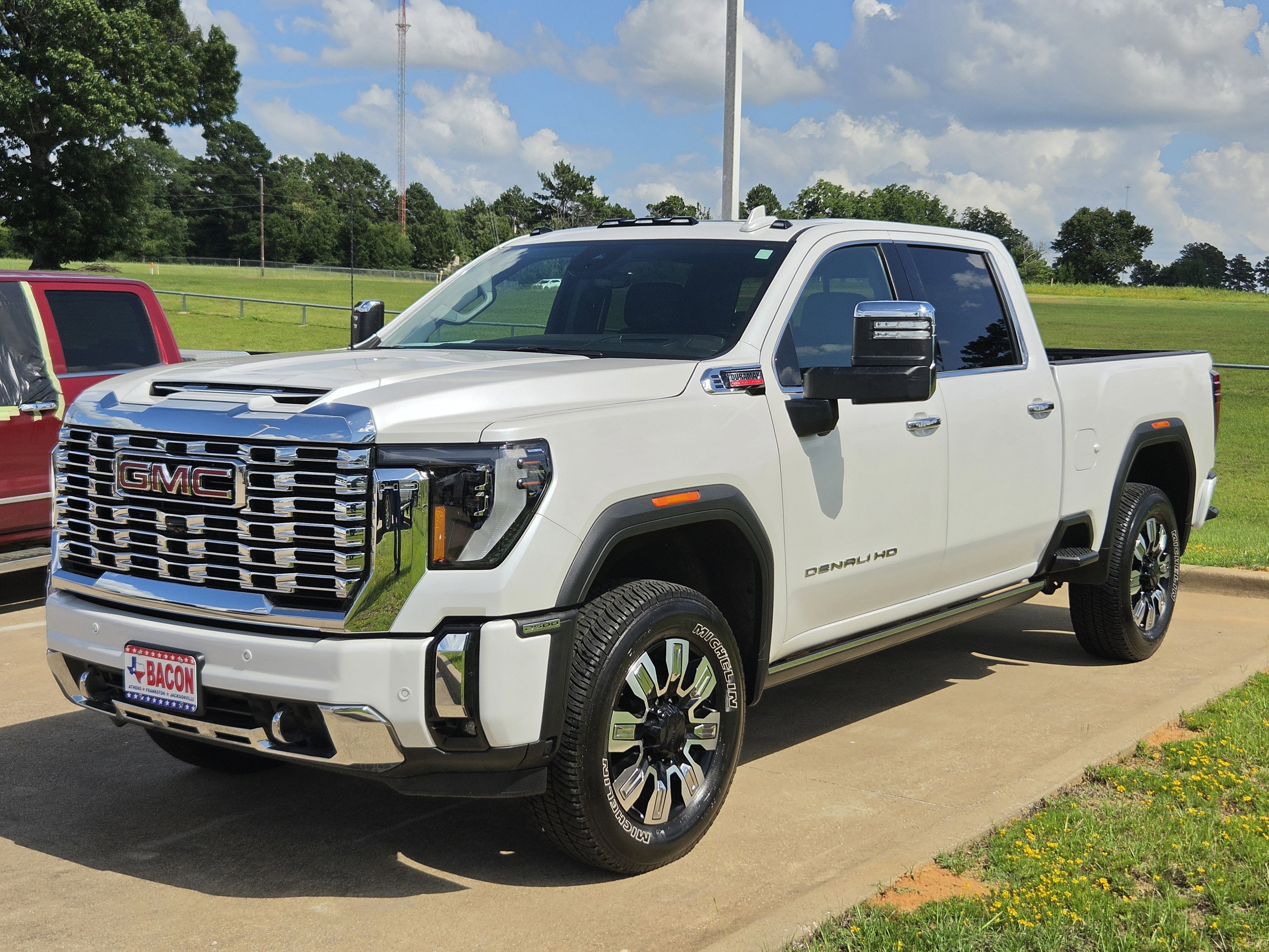 2025 GMC Sierra 2500HD Denali
