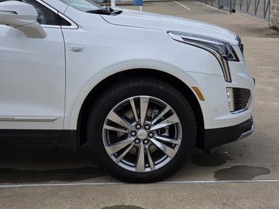 2024 Cadillac XT5 FWD Premium Luxury