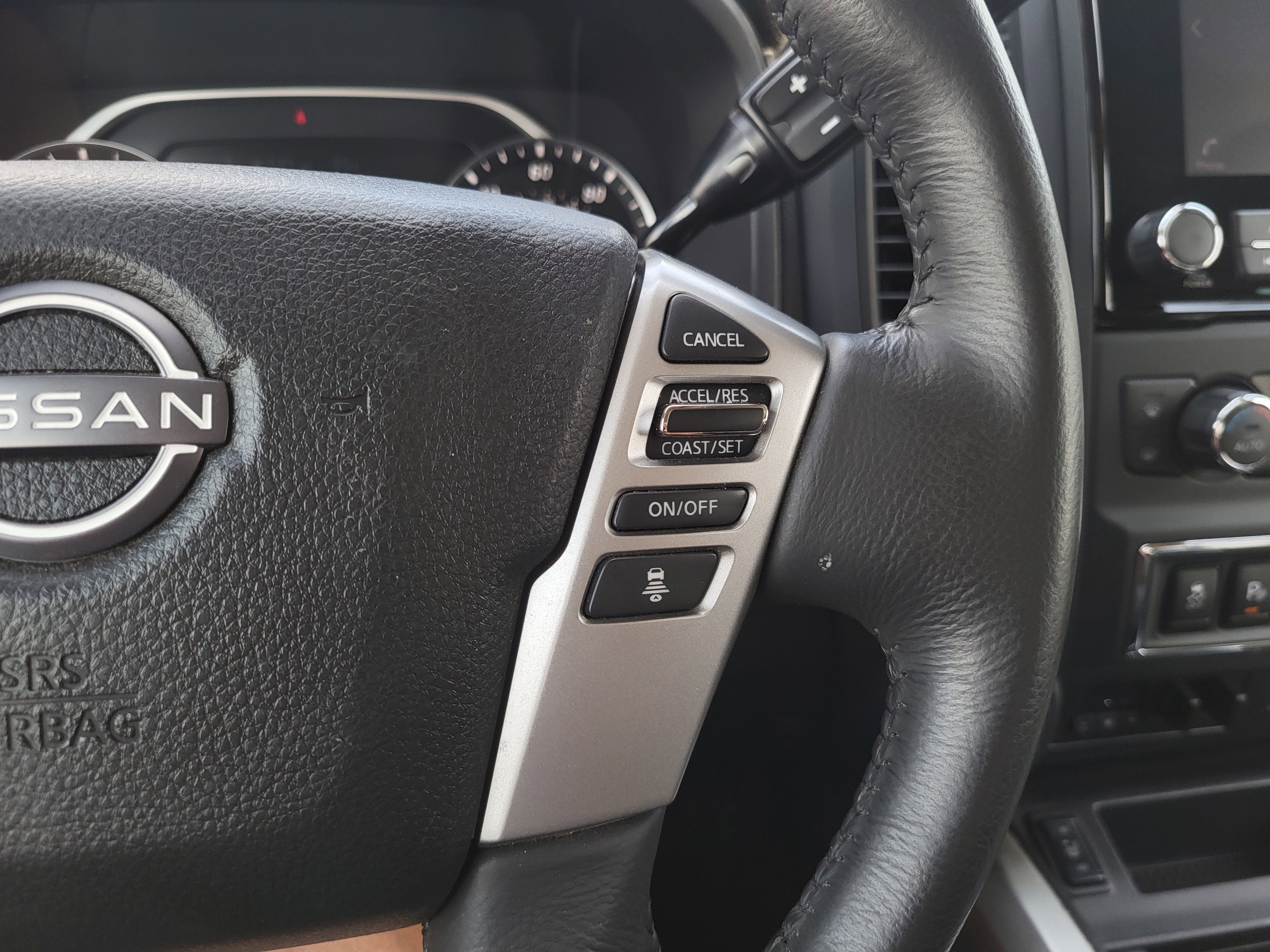 2024 Nissan Titan XD SV