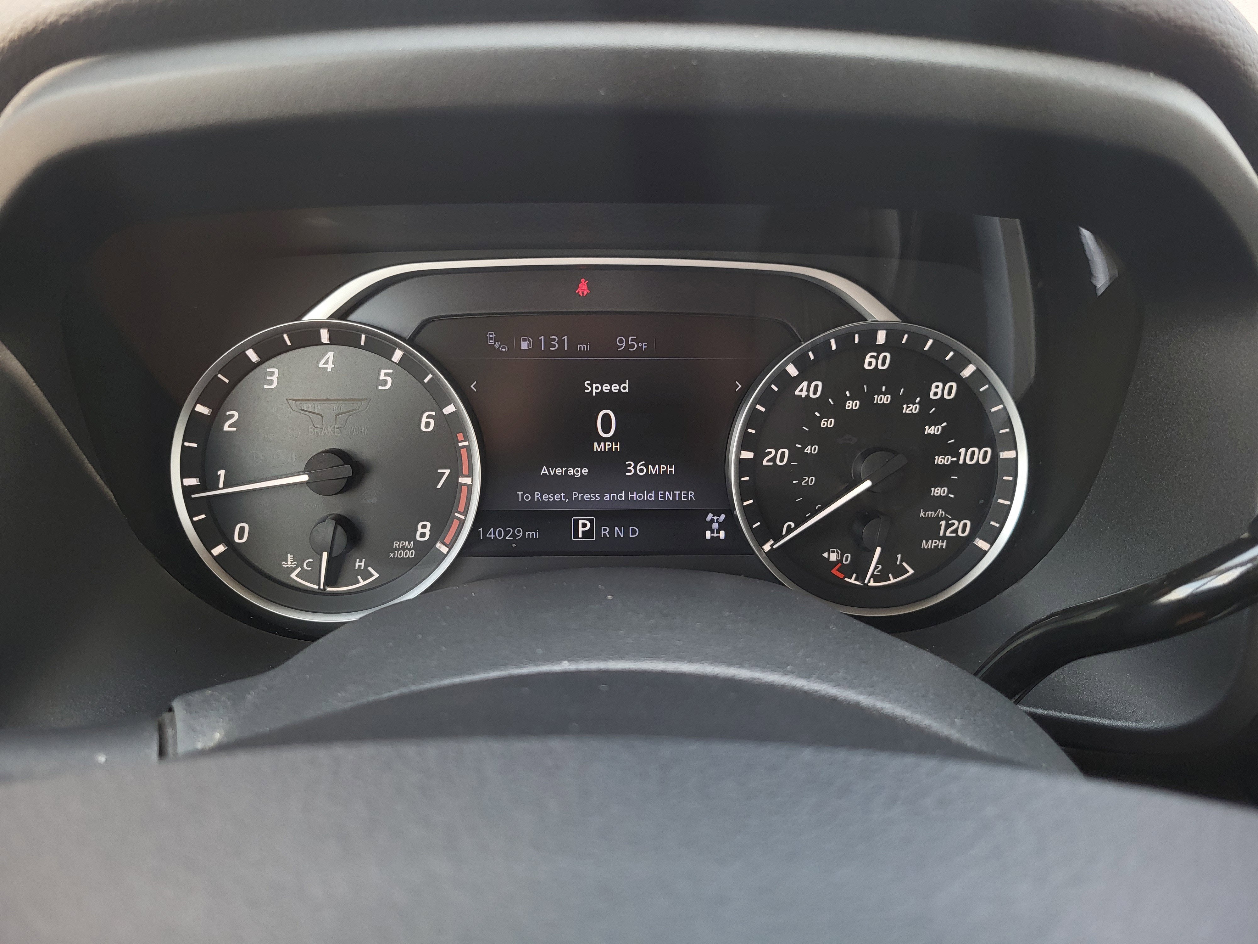 2024 Nissan Titan XD SV