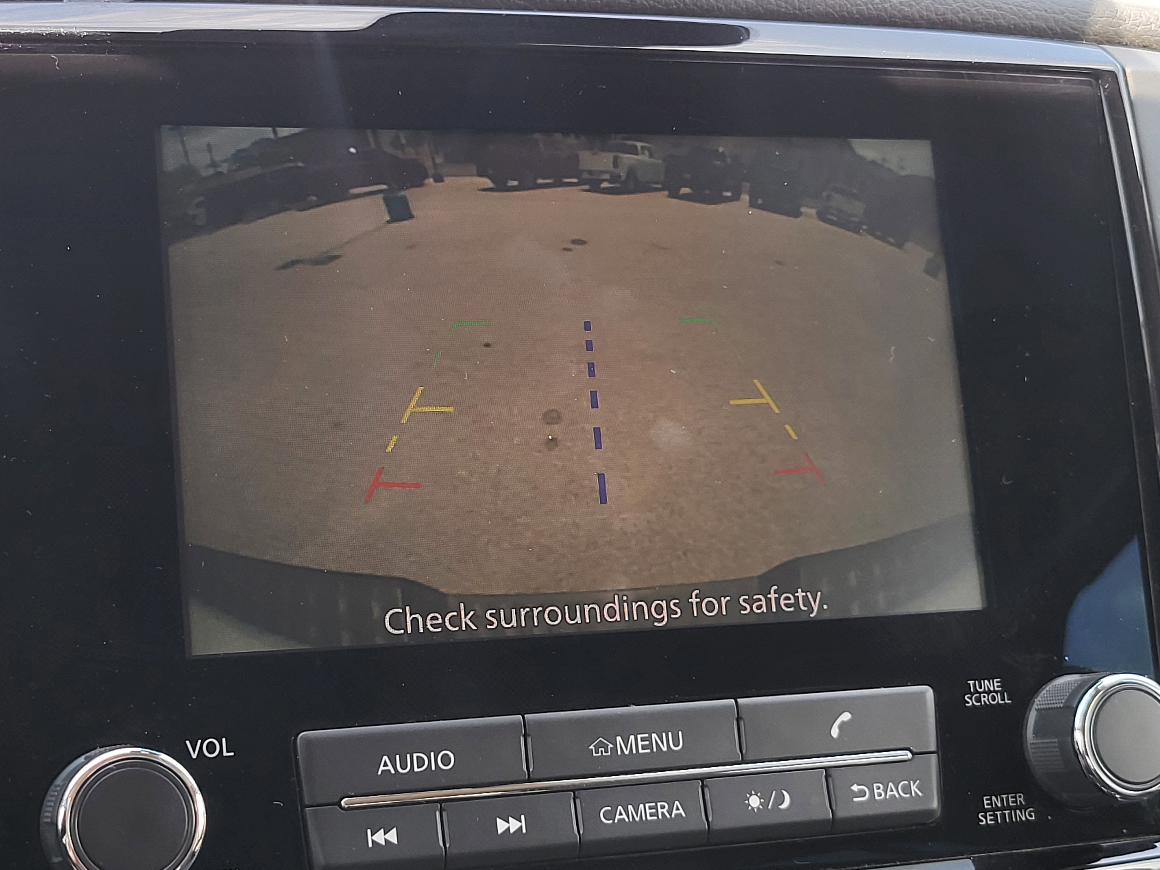 2024 Nissan Titan XD SV