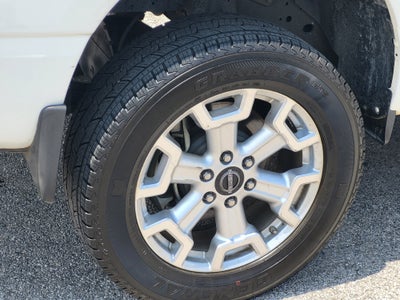 2024 Nissan Titan XD SV