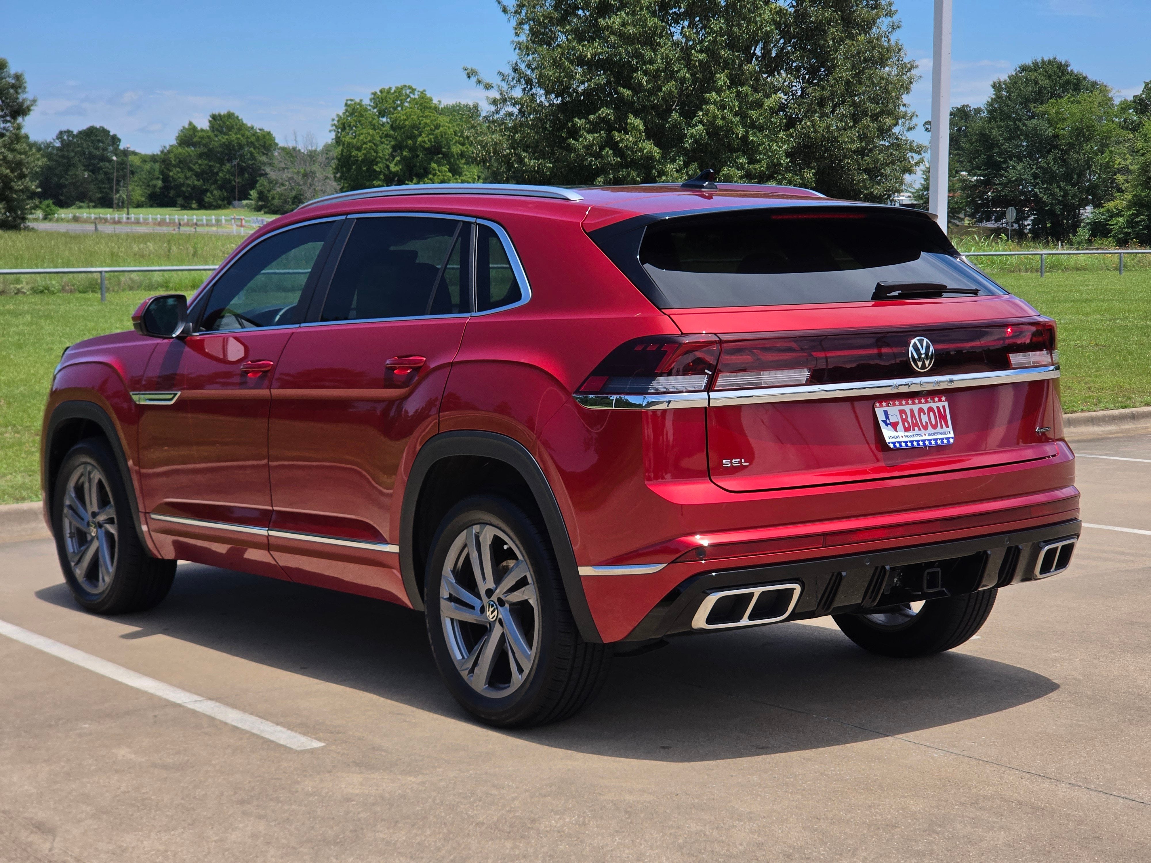 2024 Volkswagen Atlas Cross Sport 2.0T SEL R-Line