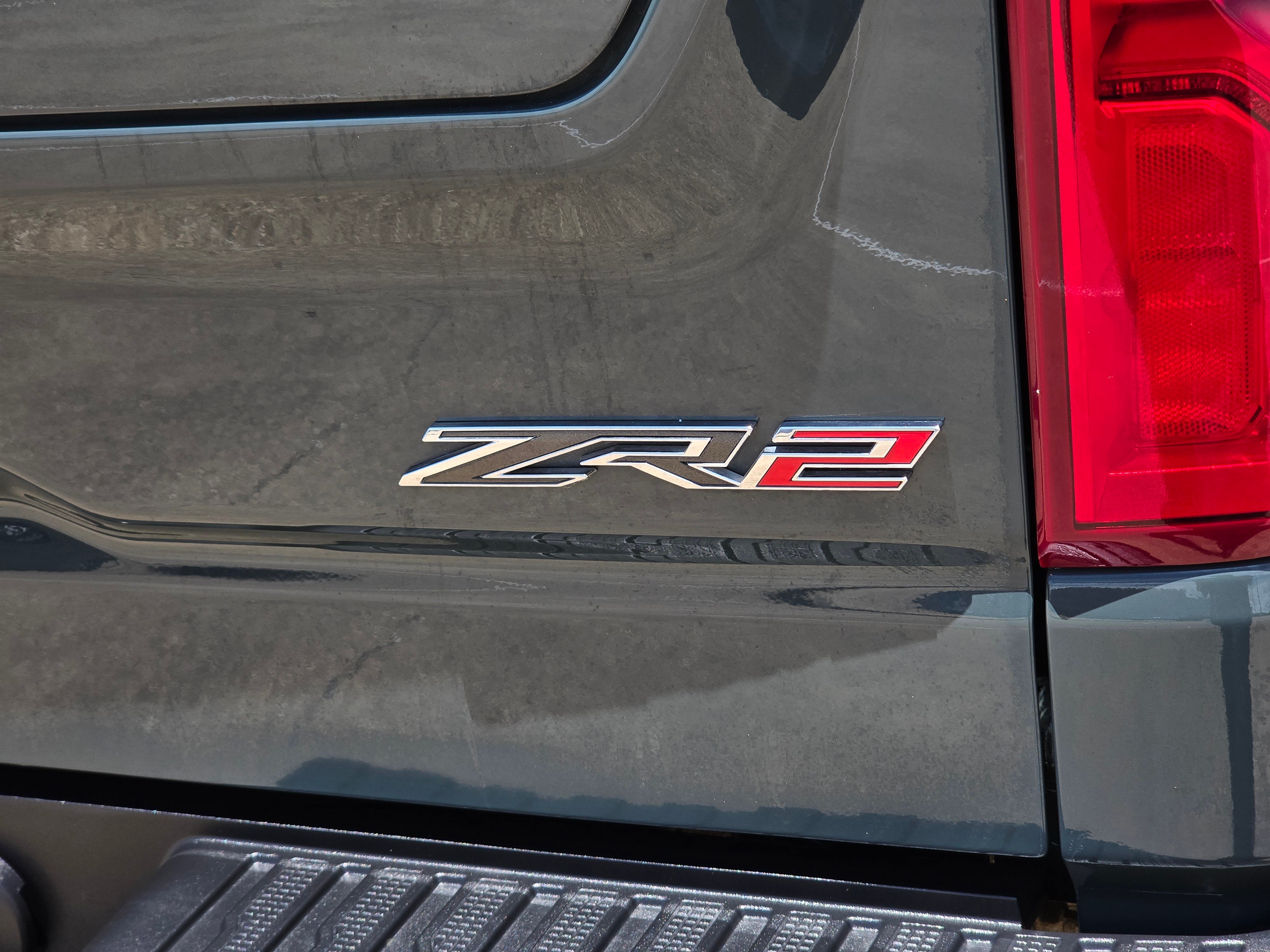 2025 Chevrolet Silverado 1500 ZR2