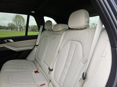 2022 BMW X5 sDrive40i