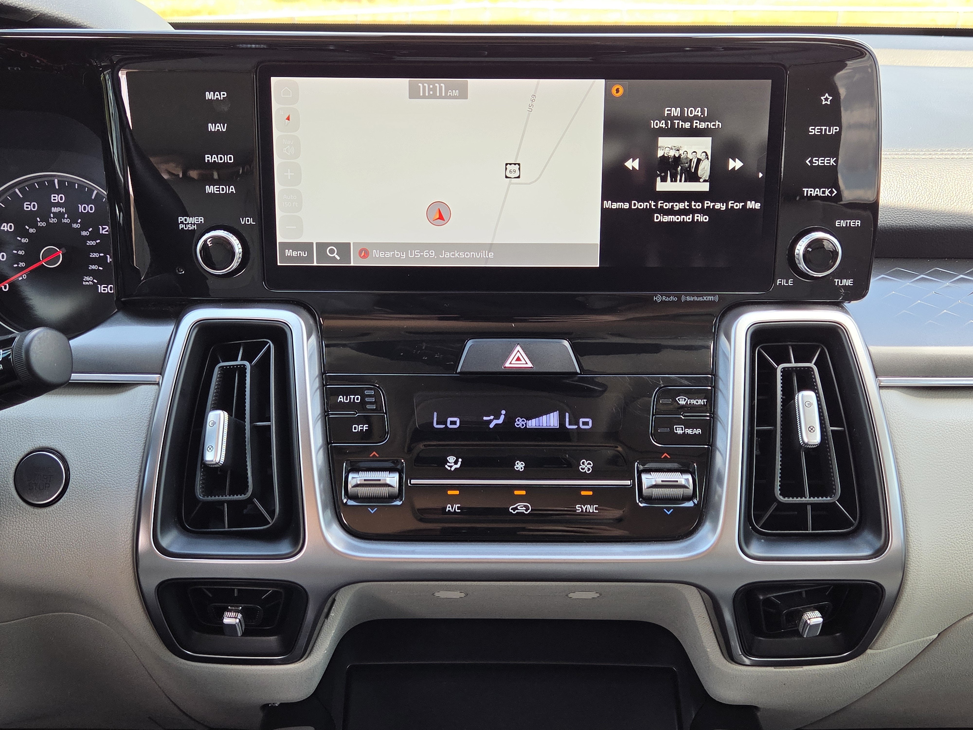 2023 Kia Sorento S