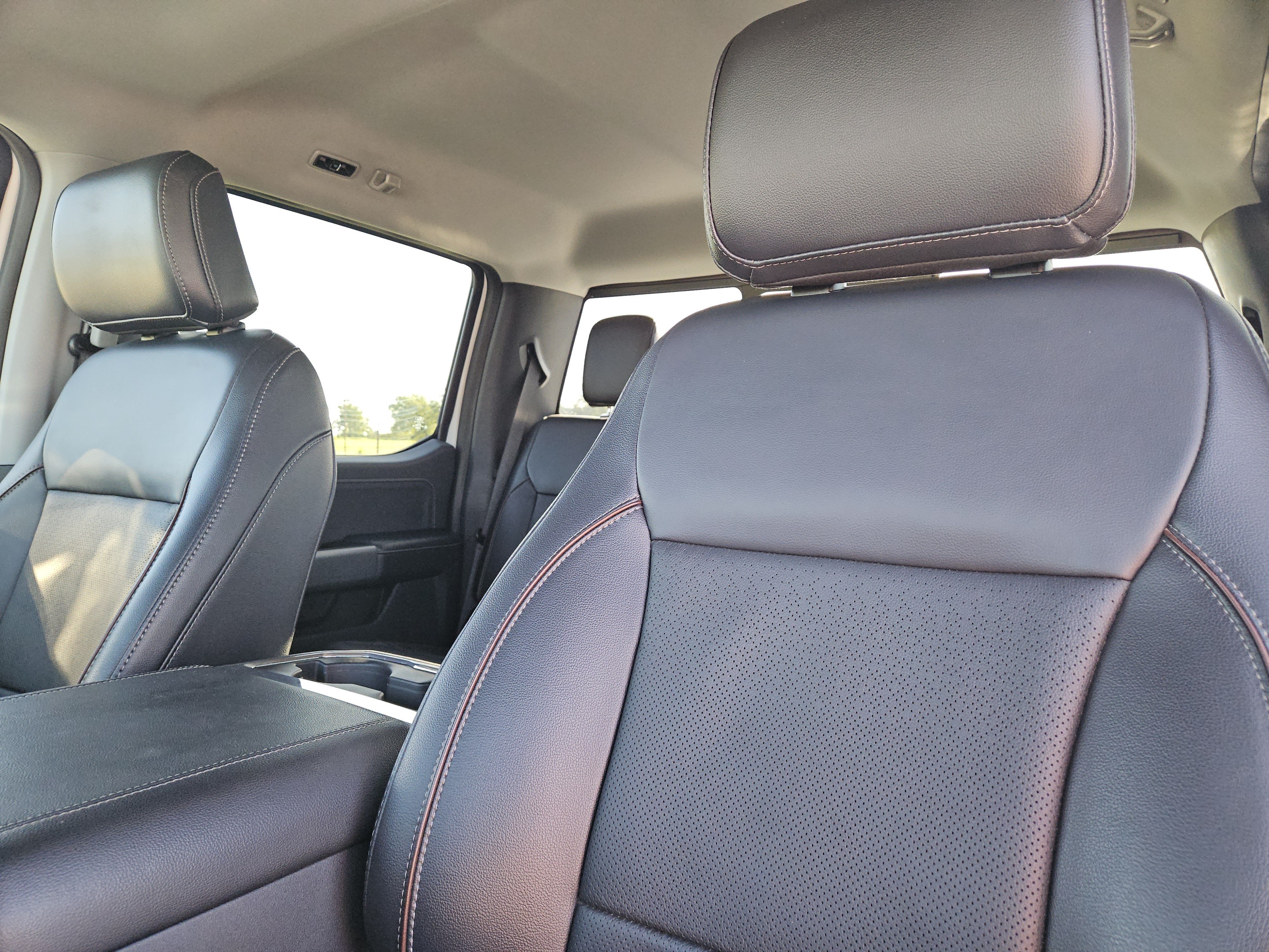 2024 Ford Super Duty F-250 SRW LARIAT
