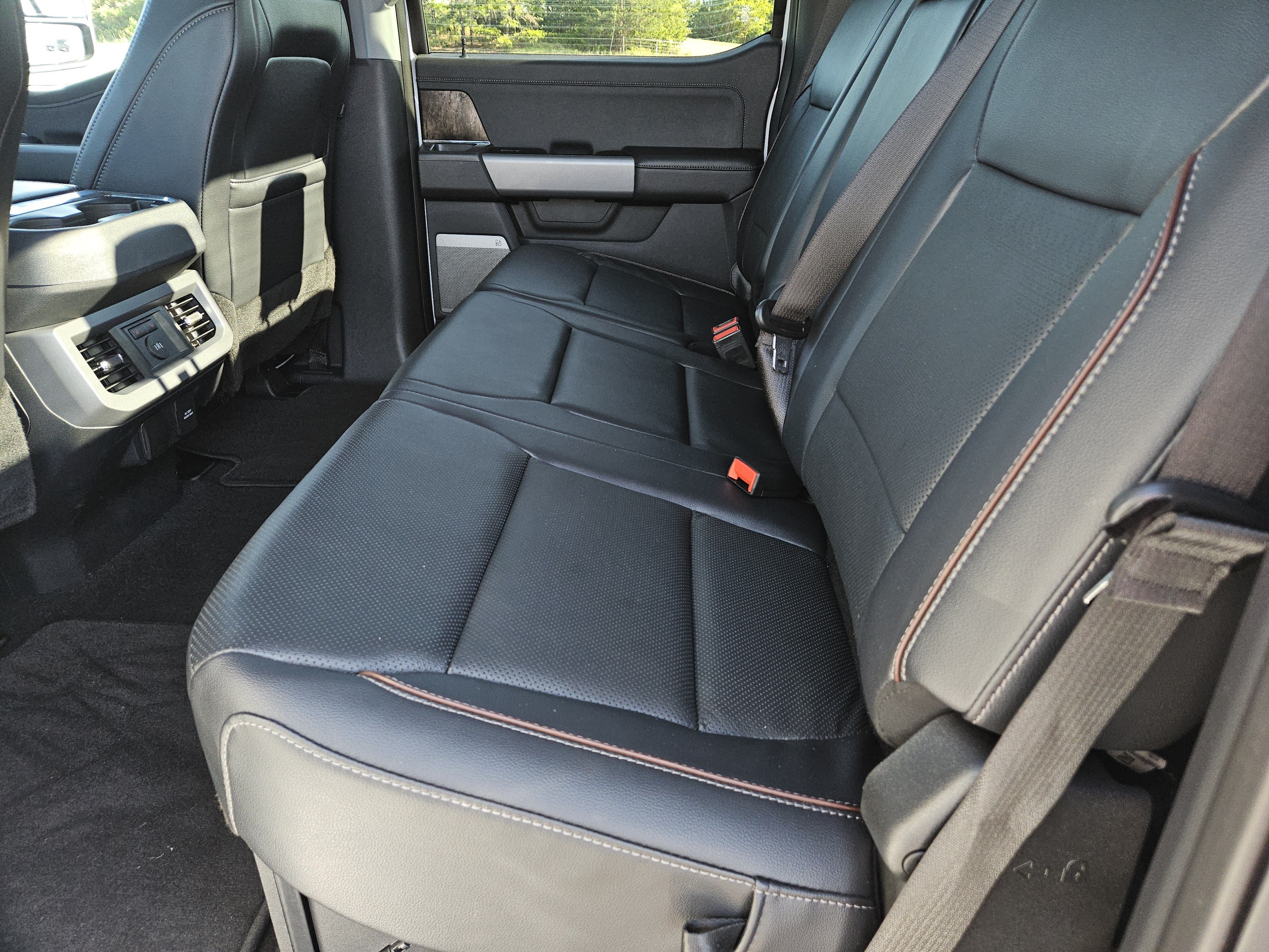 2024 Ford Super Duty F-250 SRW LARIAT