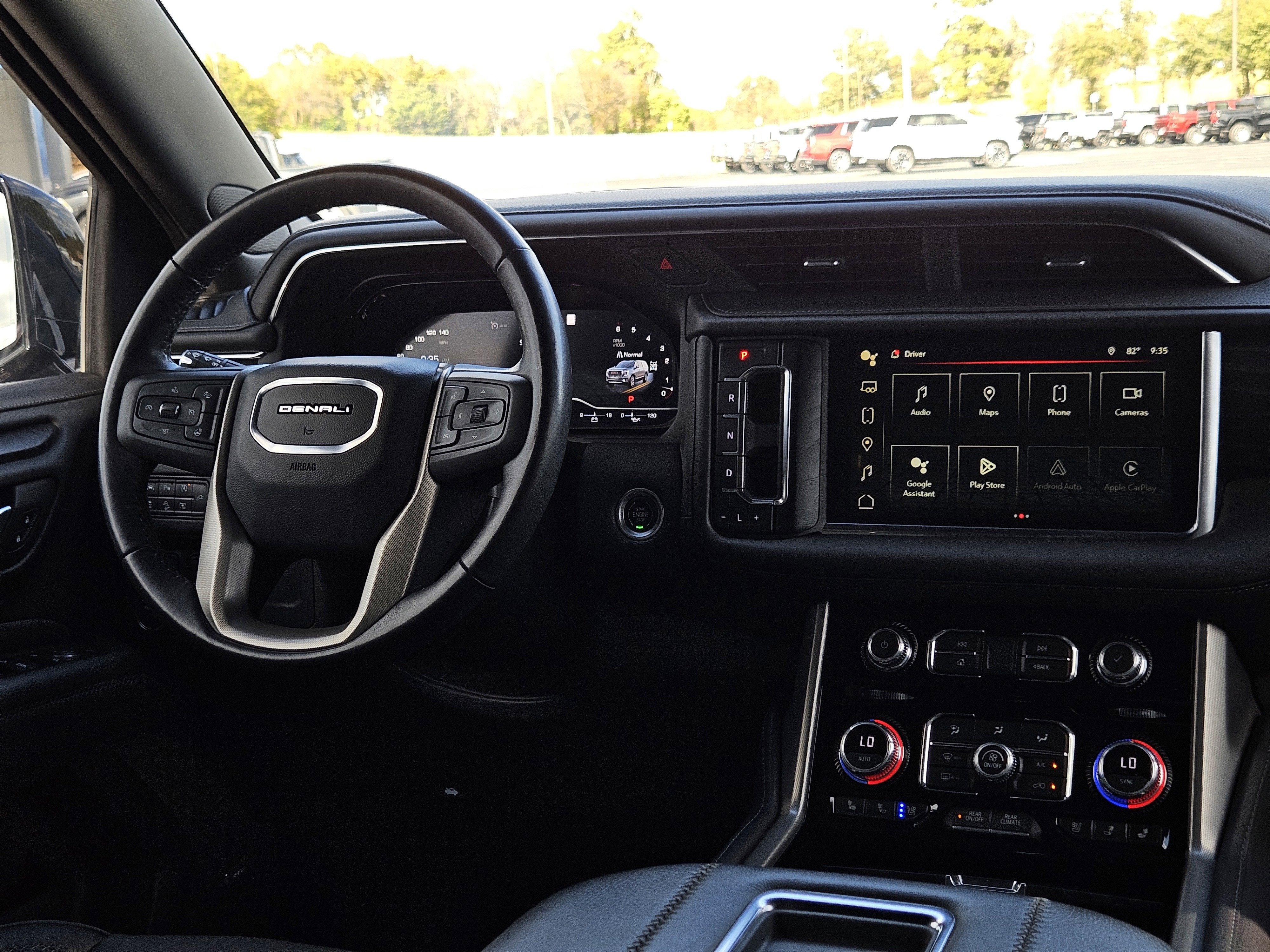 2022 GMC Yukon Denali